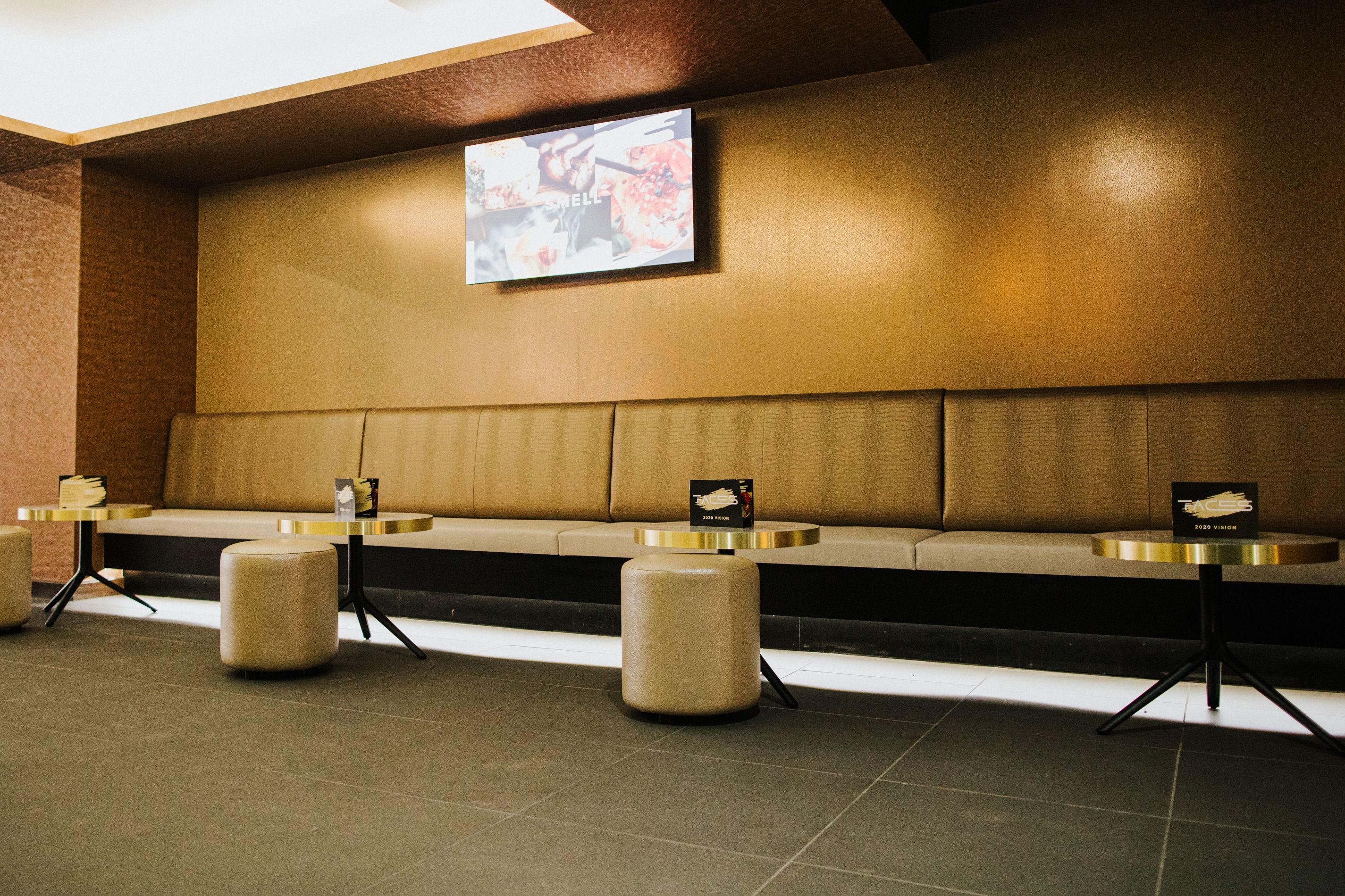 Faces - hi1d4u2rsqi.jpeg