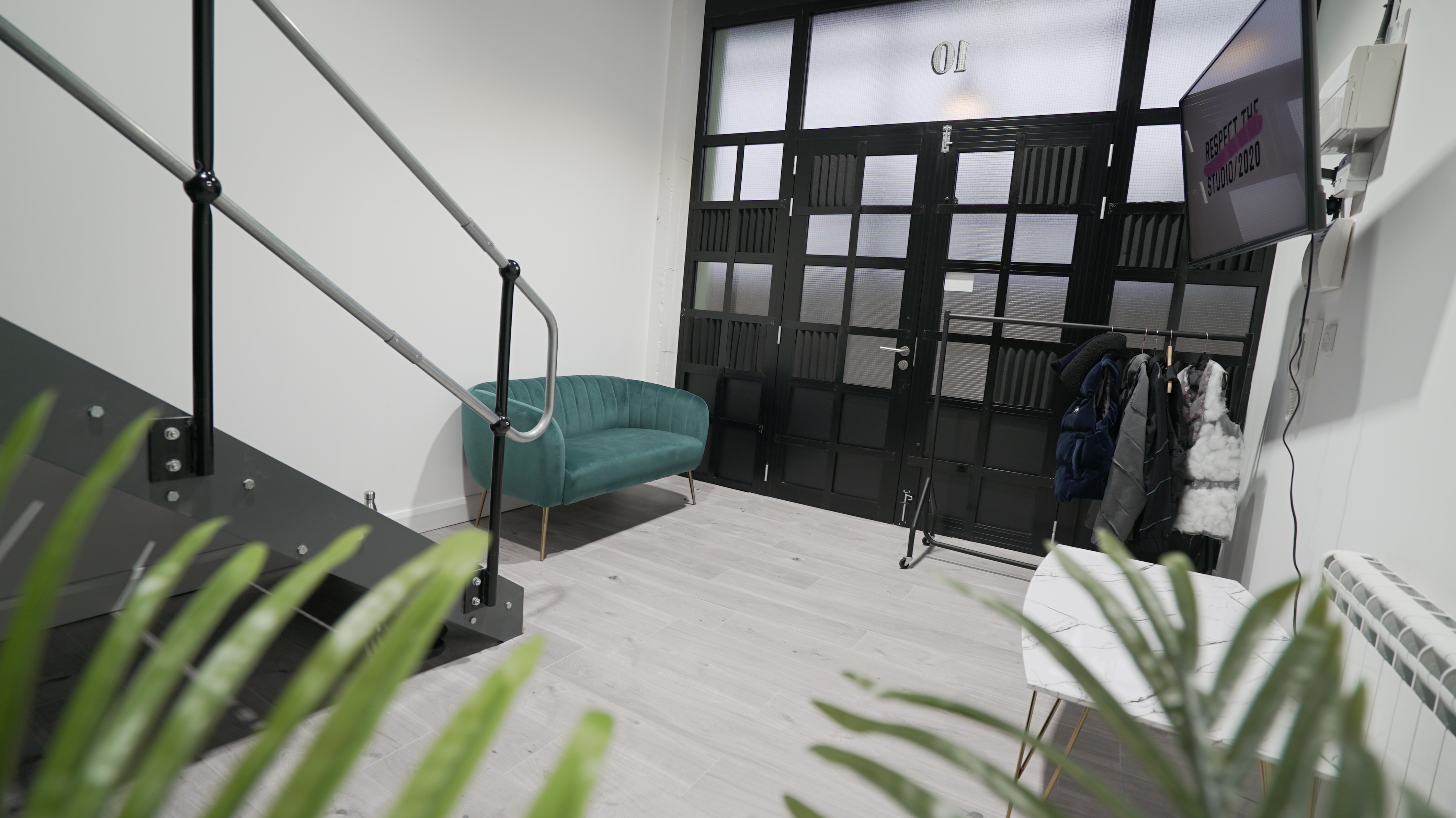 Whole Venue - qno3ih3v0ga.JPG