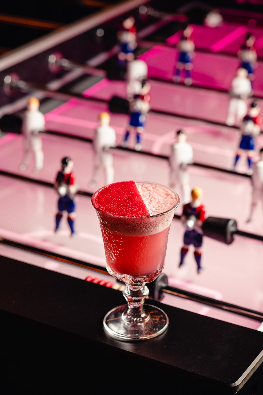 Corner Bar - snmr21rgylx.jpg