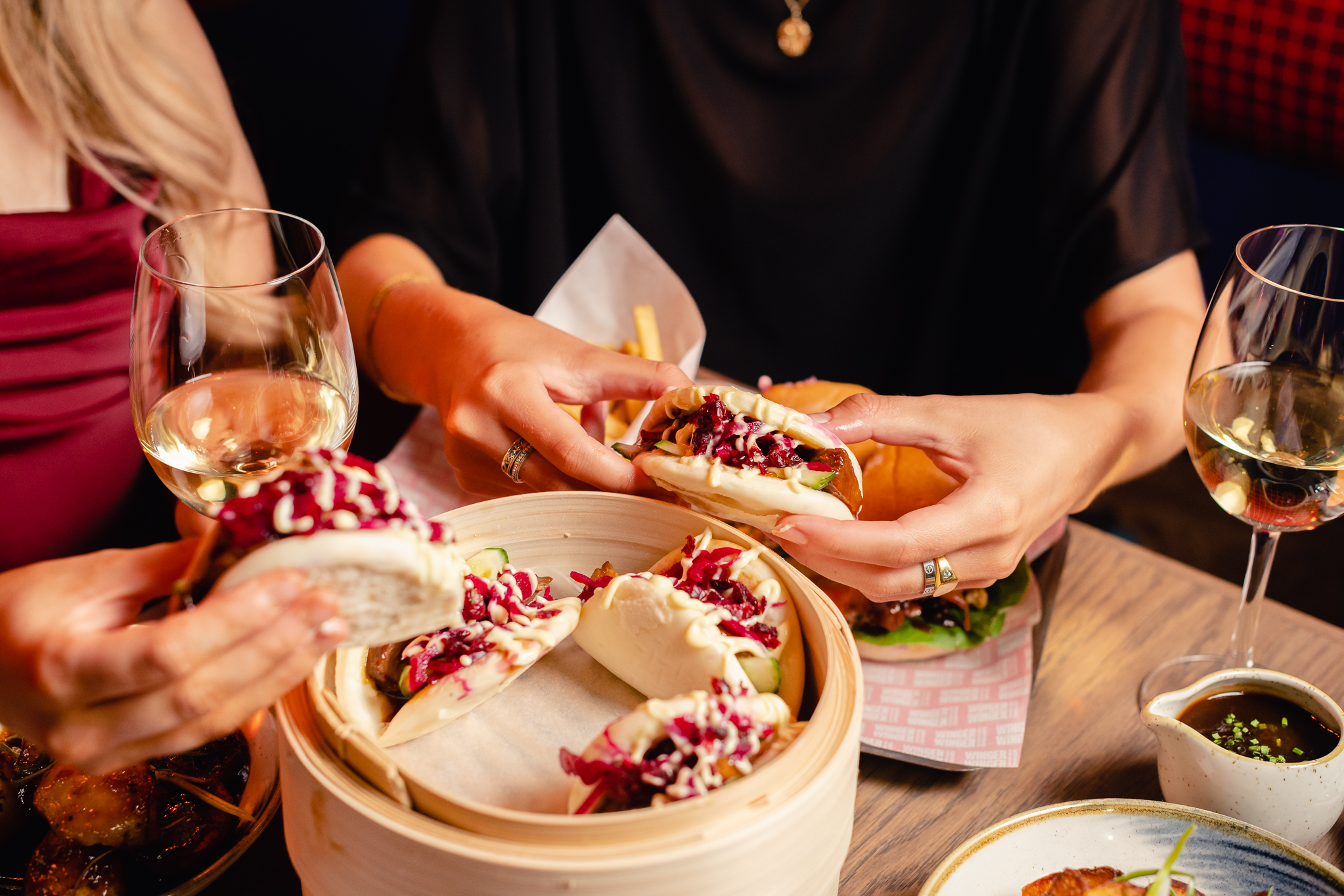 Players Lounge - sbryzfpsi35.jpg