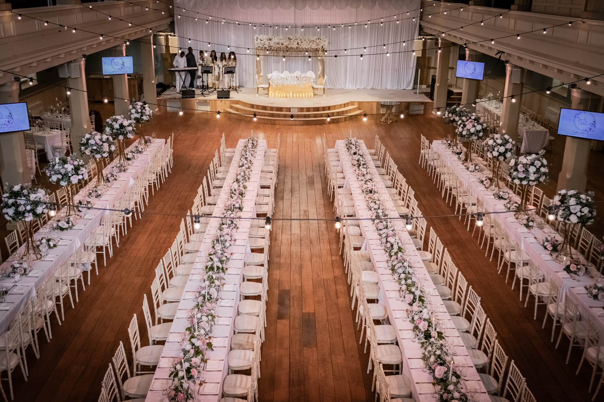 Whole Venue - qvlem2sb2hc.jpg