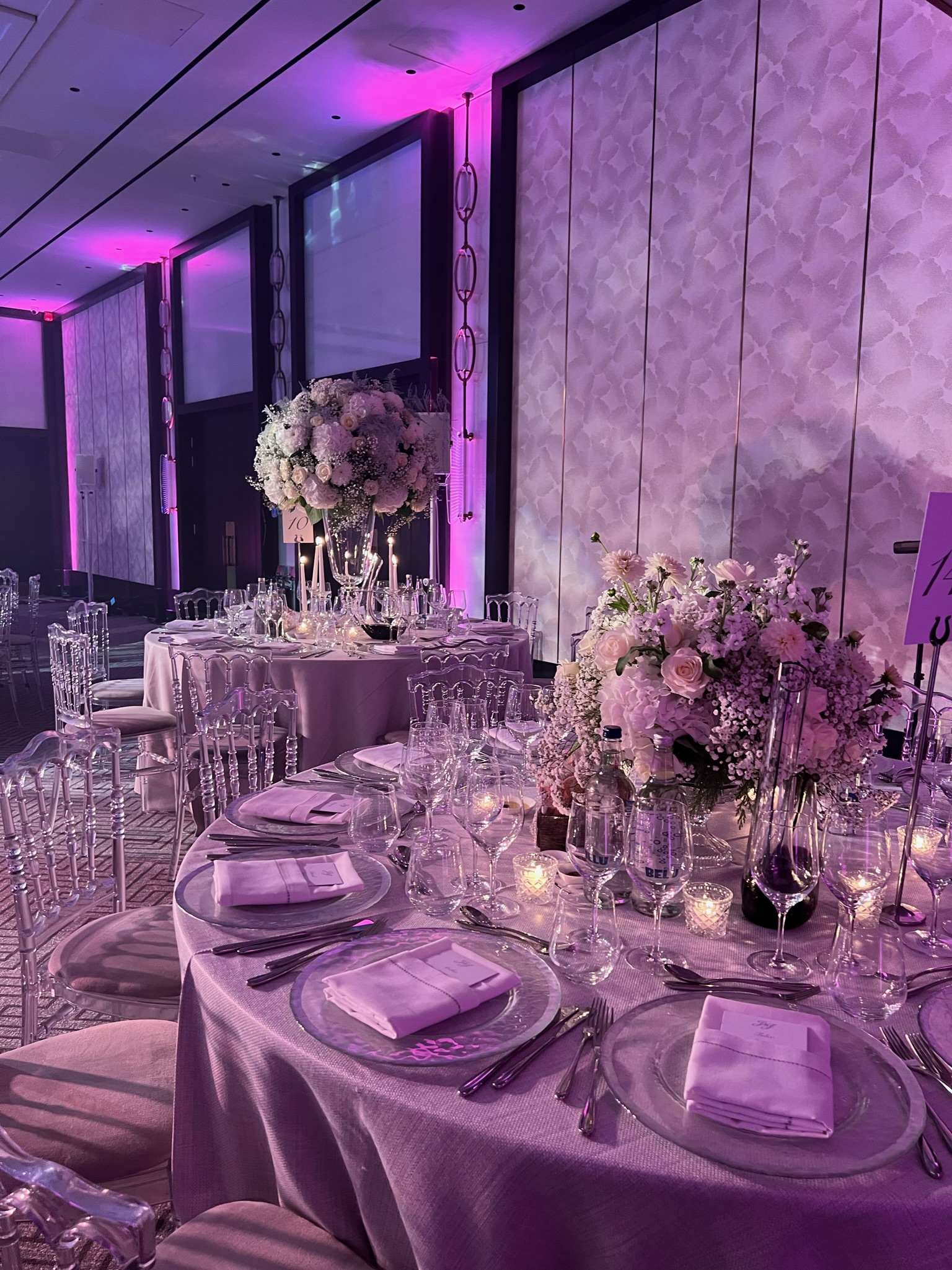 Ballroom - wuytl1bjz5b.JPG