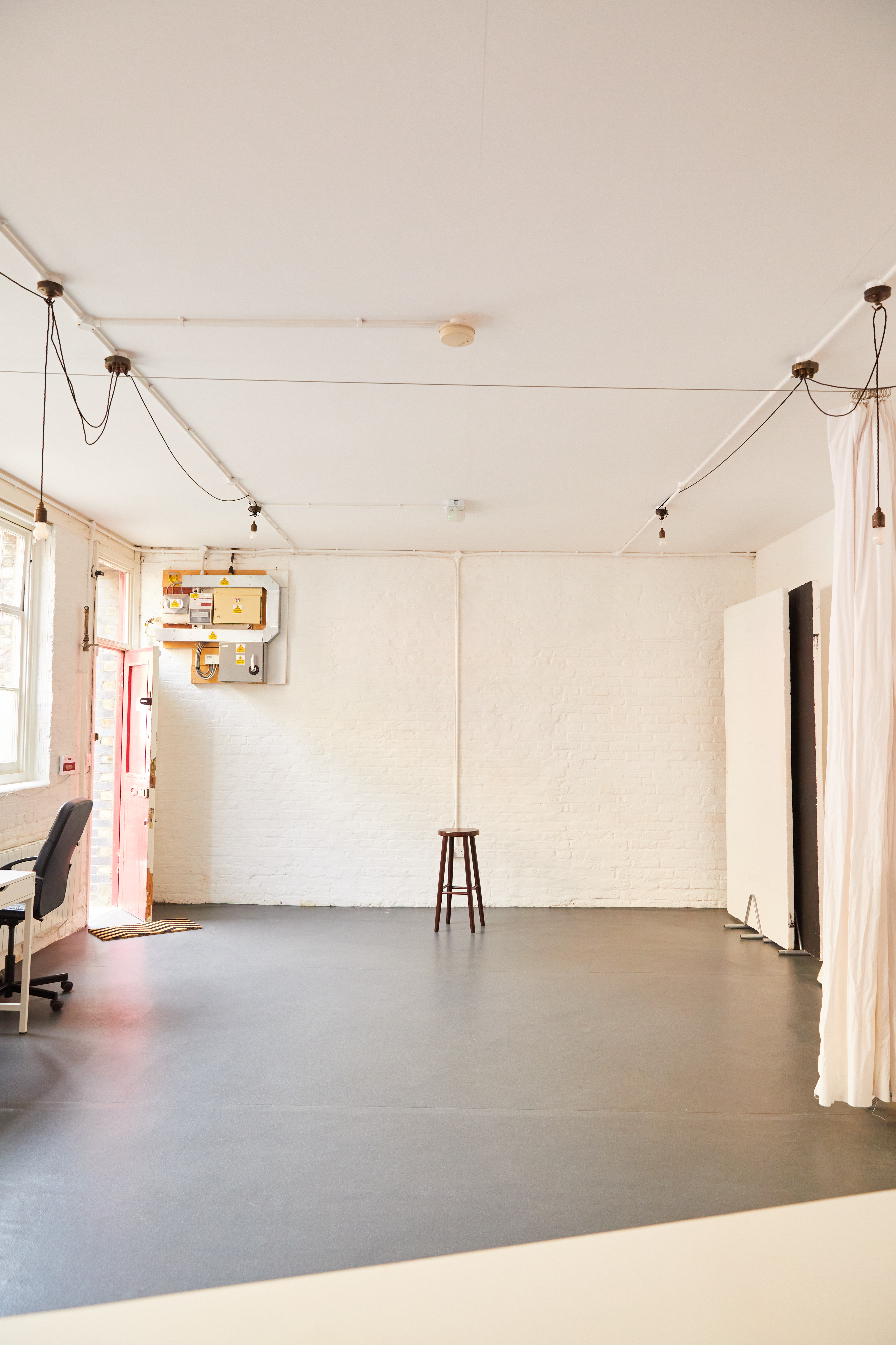 Minimalist event space at Bright Banana Studios, perfect for workshops and gatherings.