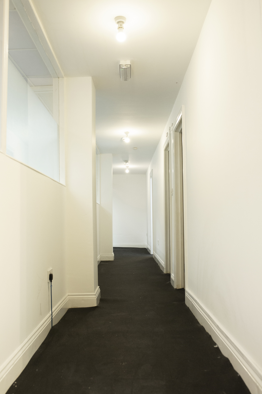 WHOLE SPACE - 01ne00tfcdf.jpg