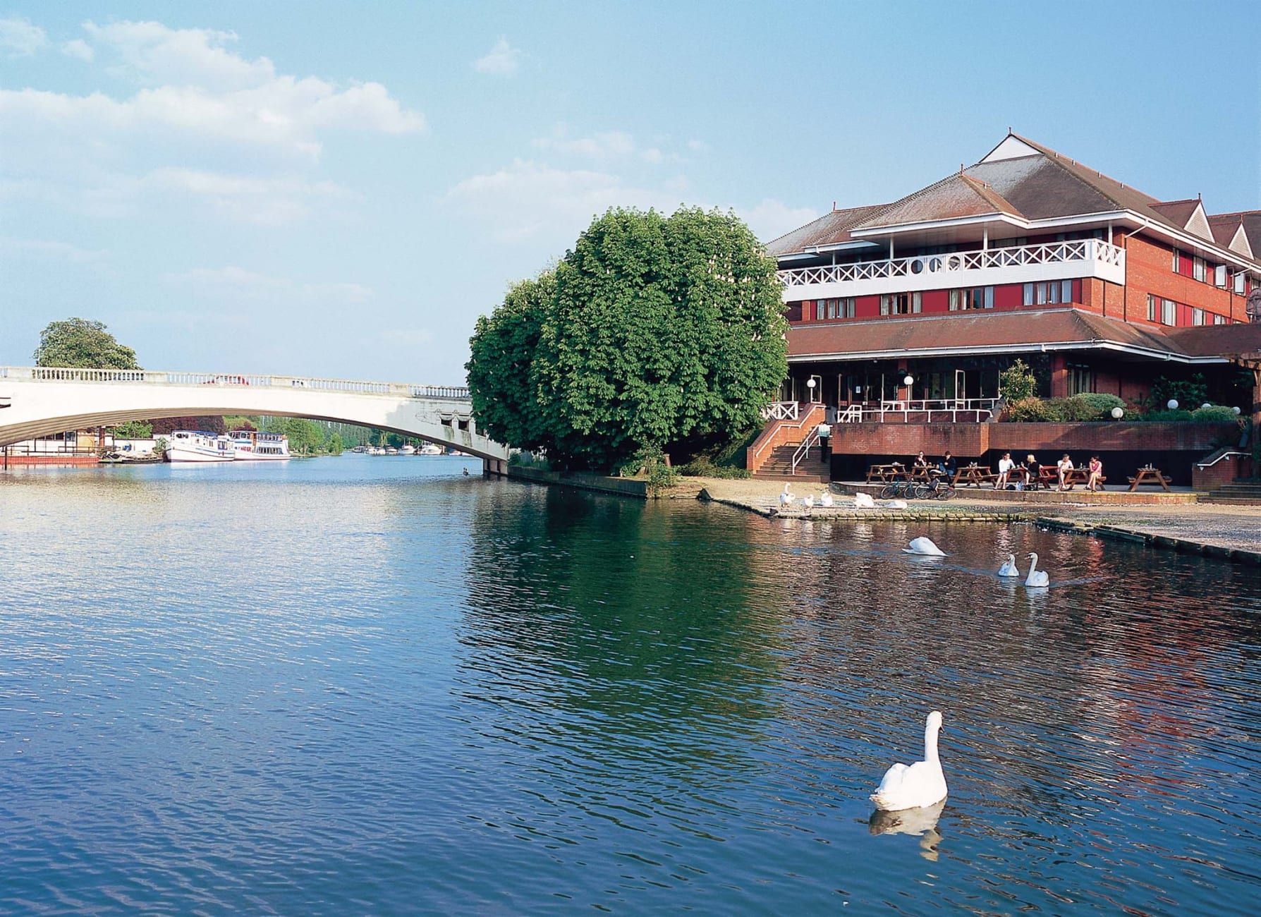 River Suite - z14n03ks5cr.jpeg