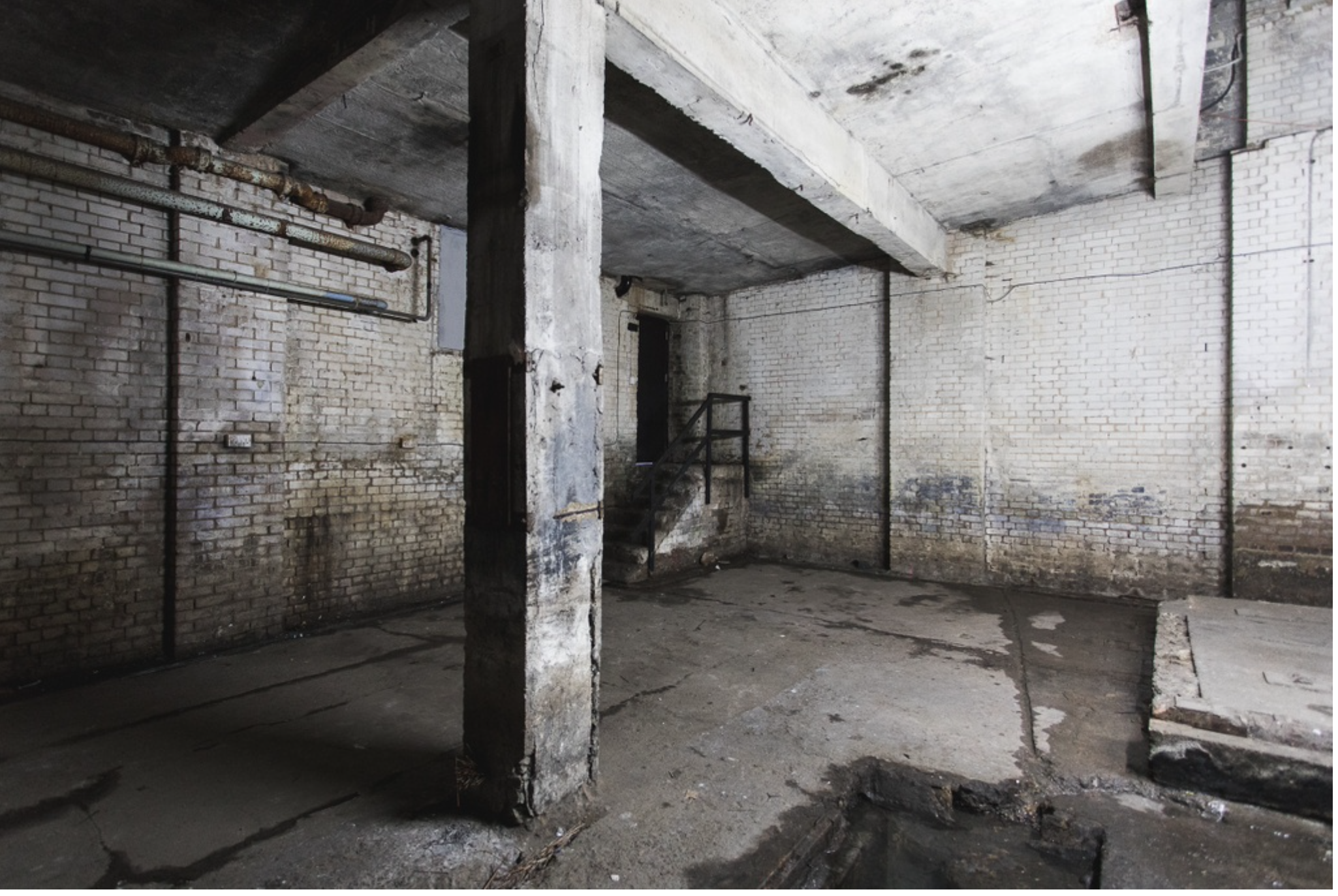 "Empire Film Studios: industrial venue with exposed brick for creative events."