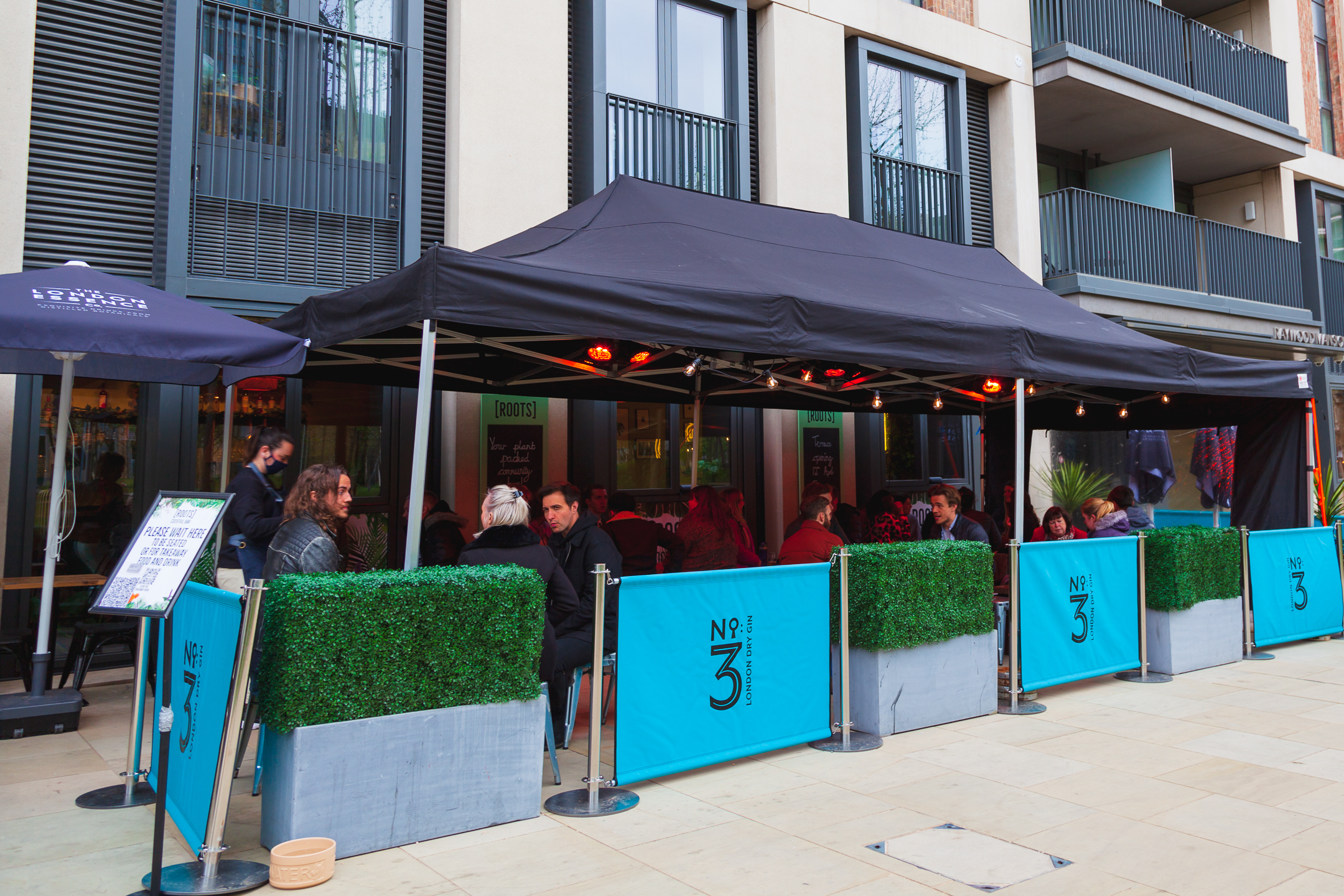 Inside - 01y01dkpxeq.jpeg