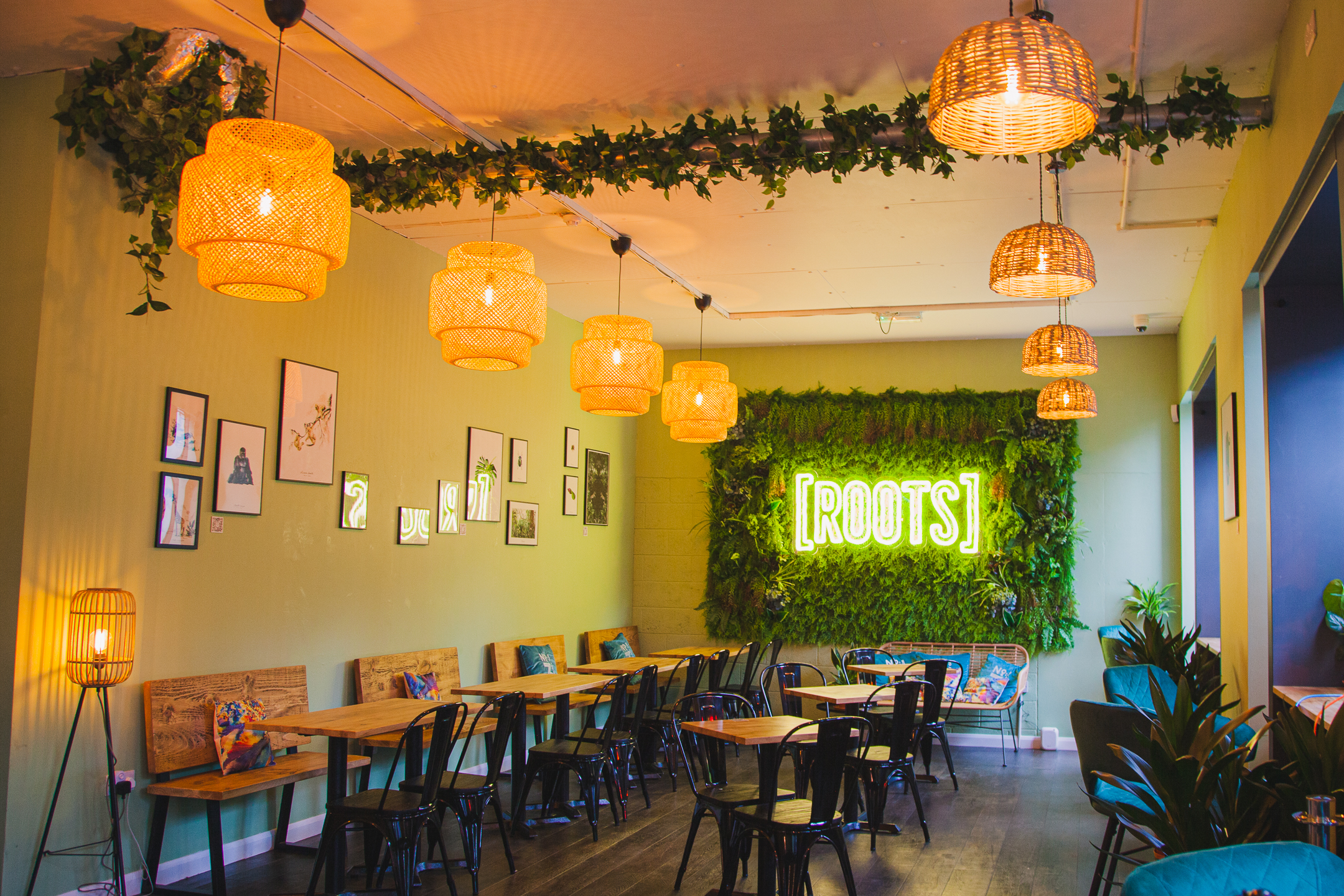 Inside - 3tl34timjhc.jpeg