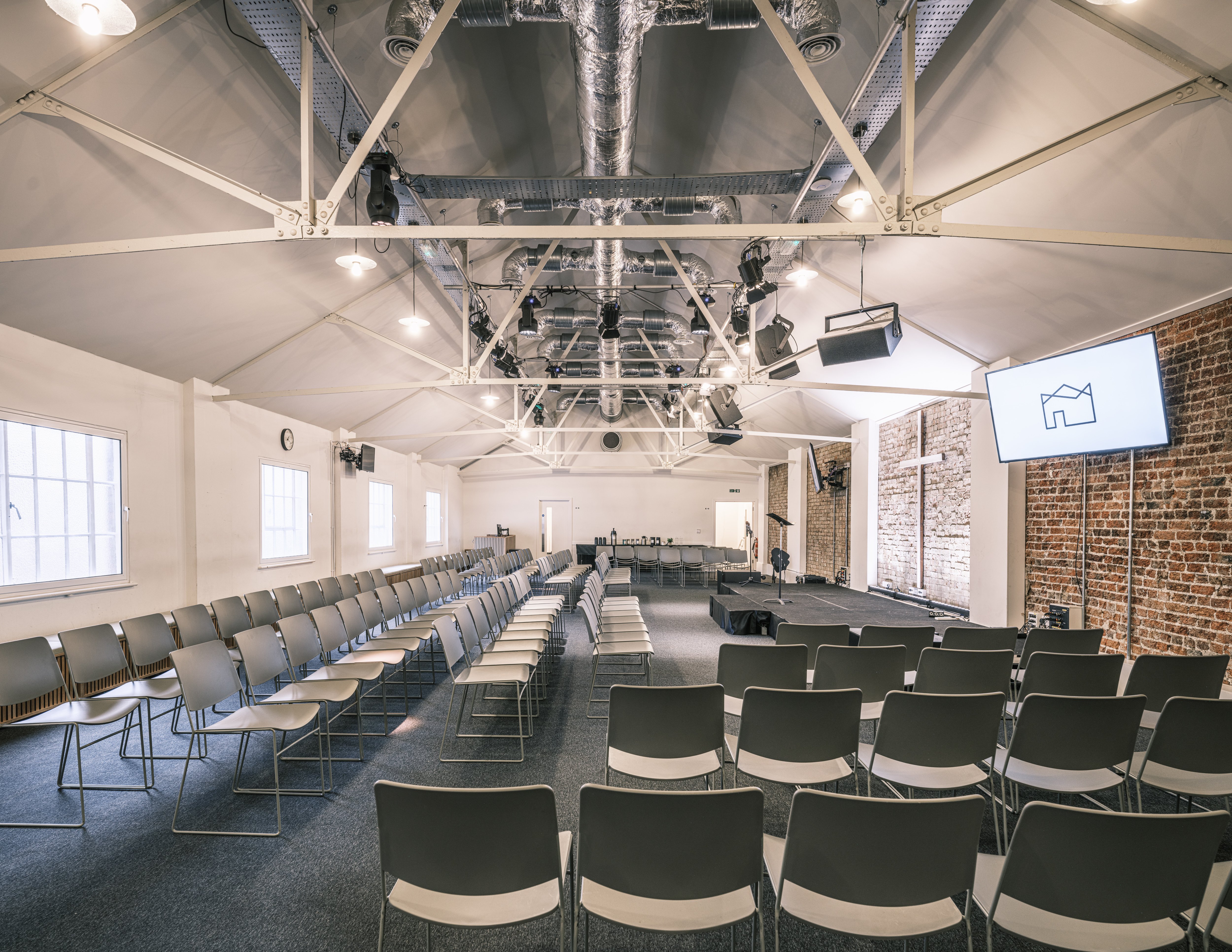 Upper Room - Premium Hybrid Space for Events & Conferences - bjxslwrzsh1.jpg