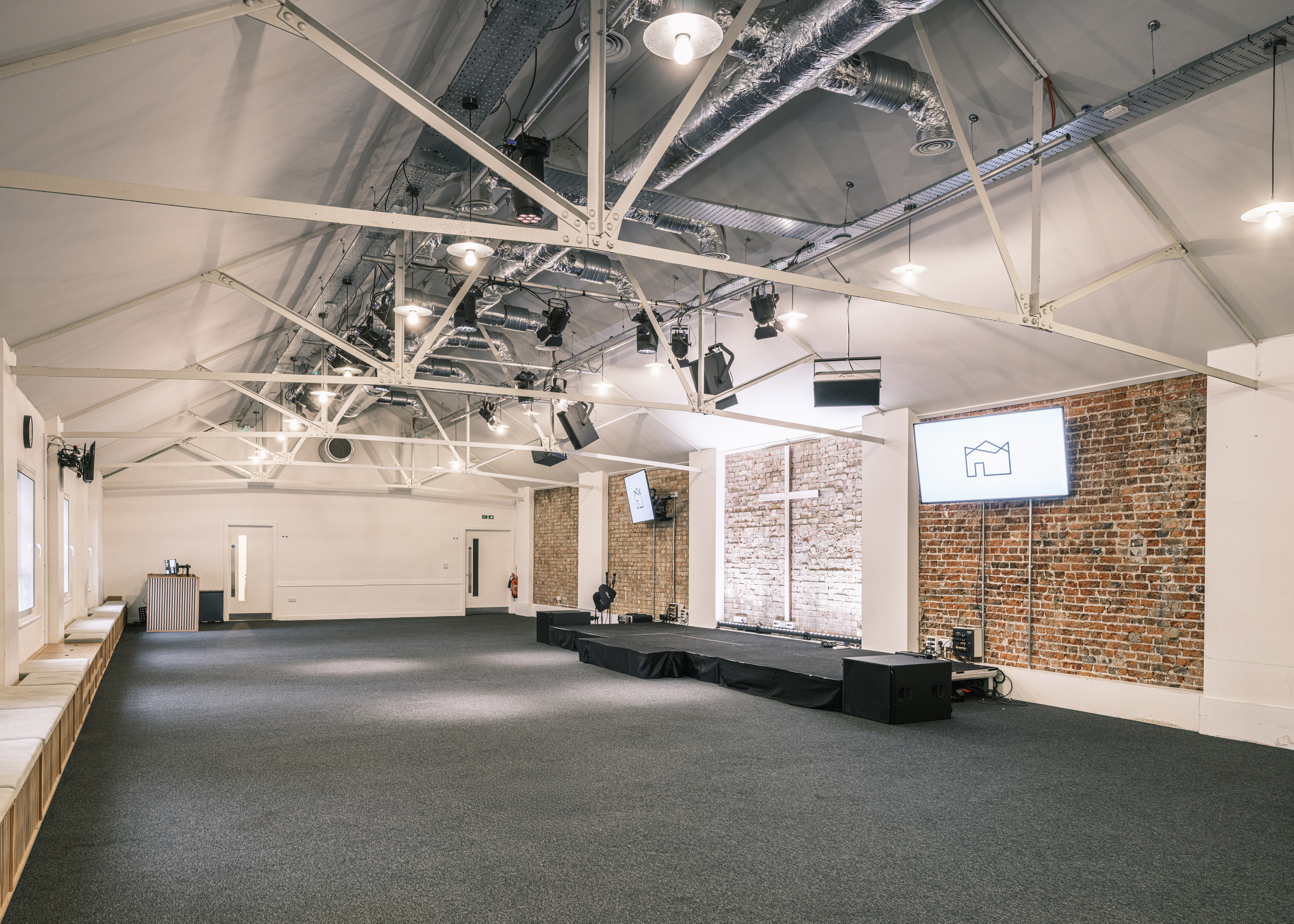 Upper Room - Premium Hybrid Space for Events & Conferences - glekvhwvo4y.jpg