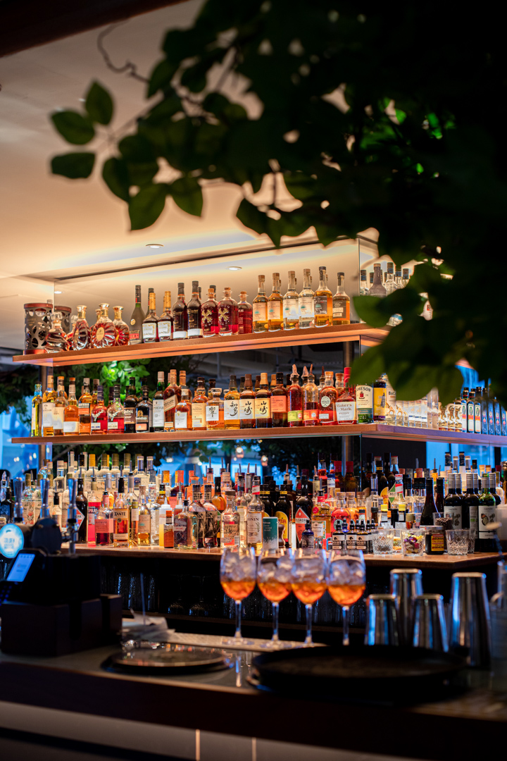 Well-stocked bar at City in Pergola, ideal for networking and celebratory events.