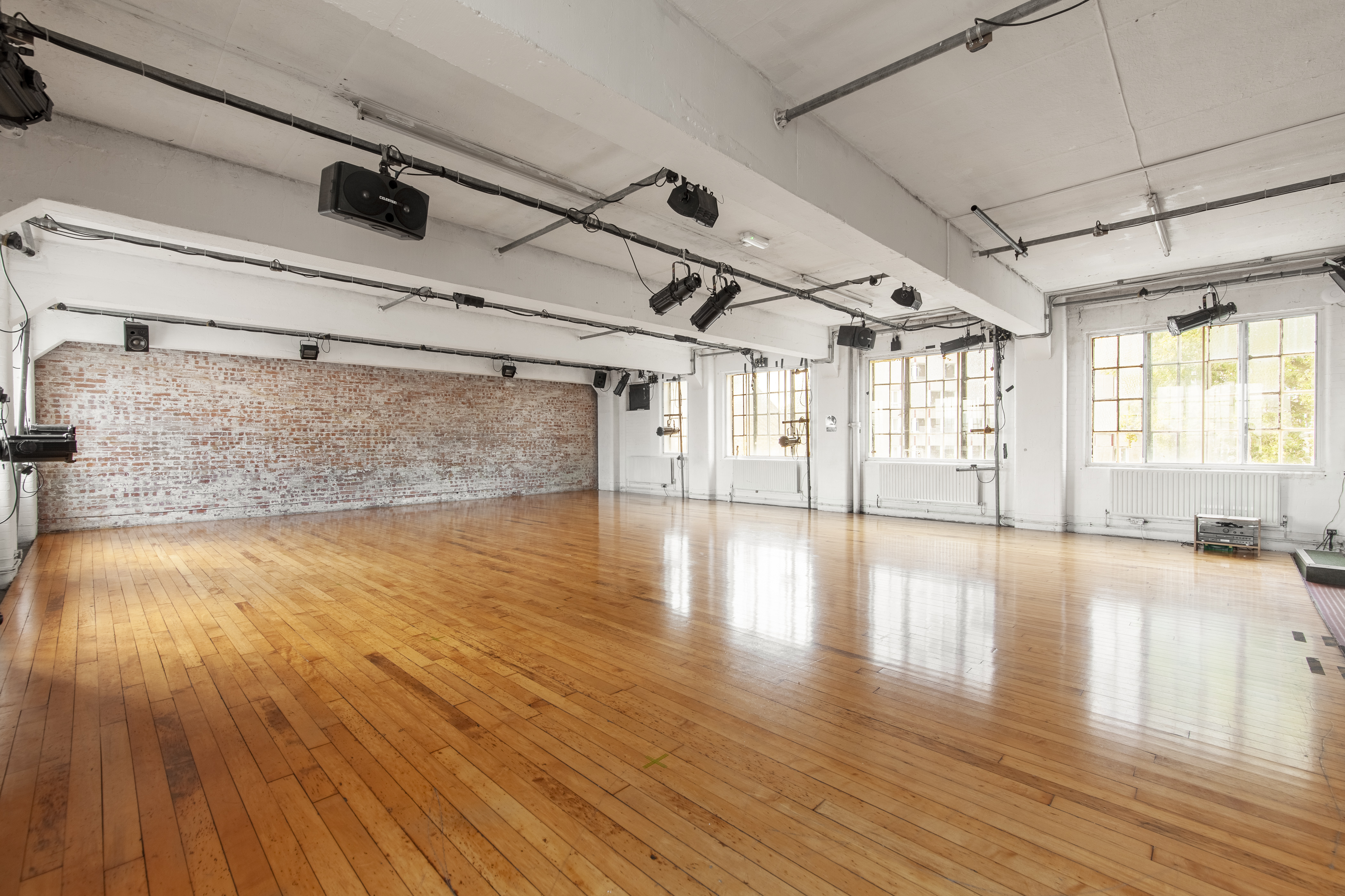 Performance Studio - ovw3tejcav4.jpg