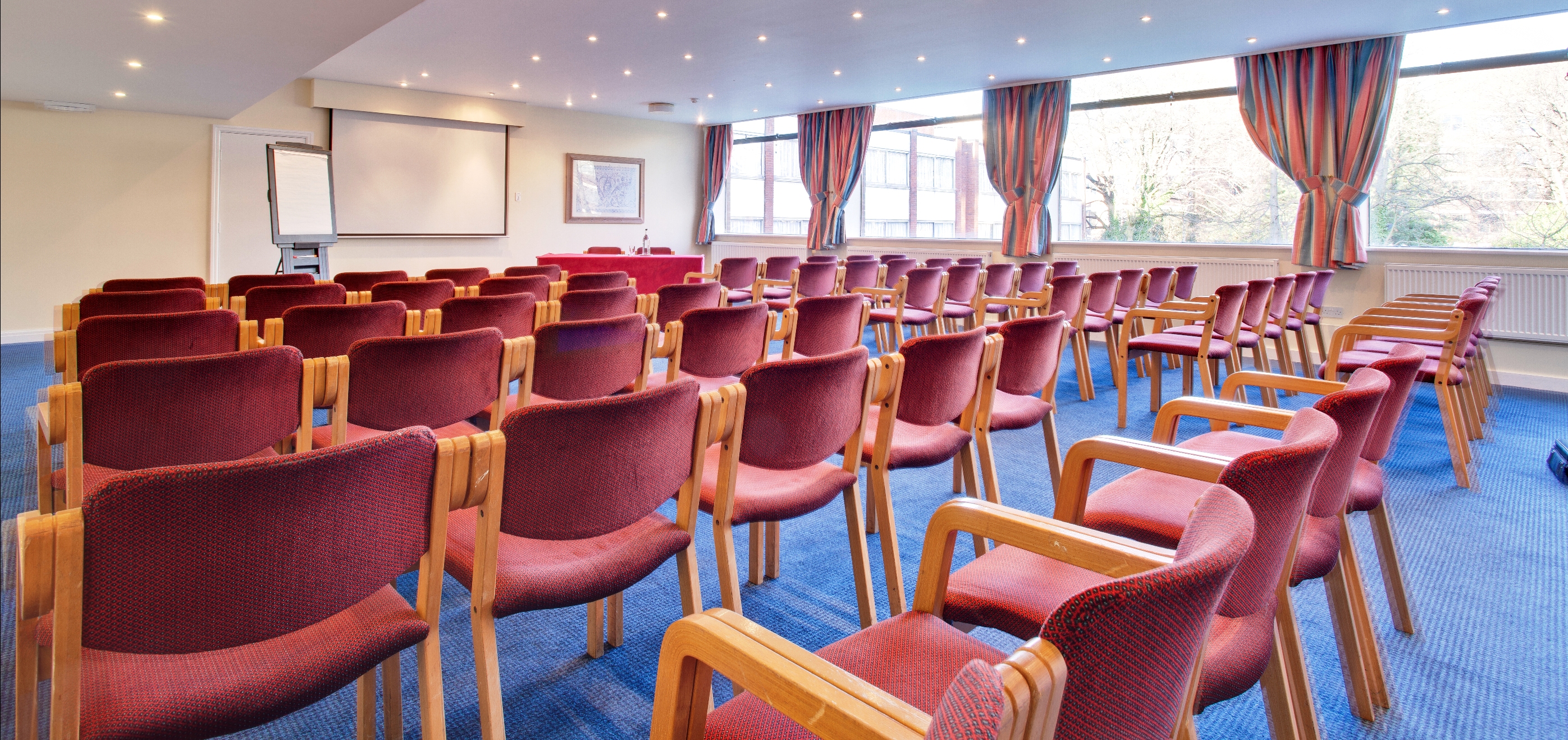 Calthorpe Suite meeting room with AV setup for professional presentations and workshops.