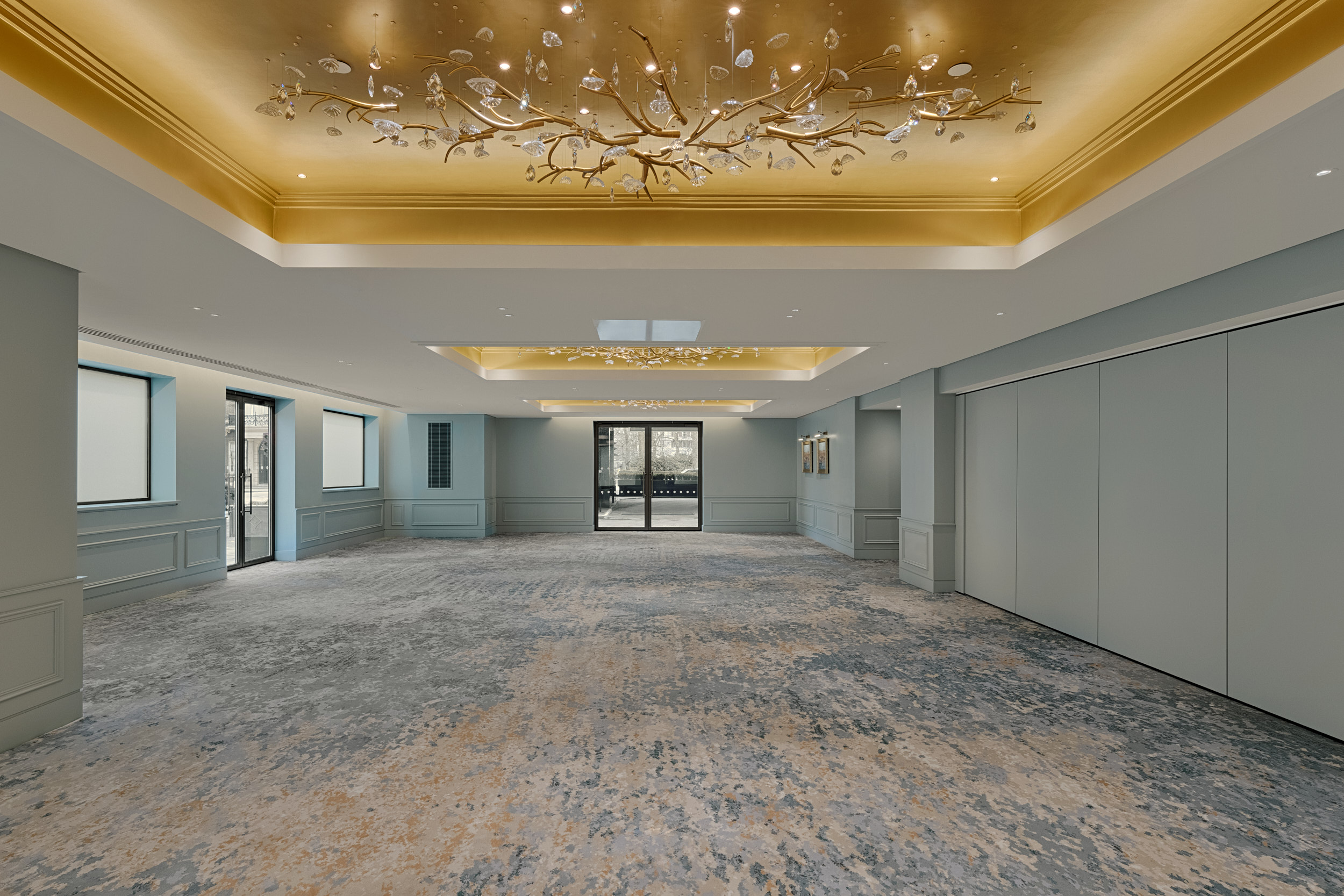 Elegant event space at Hyatt Regency London with luxurious lighting for corporate meetings.