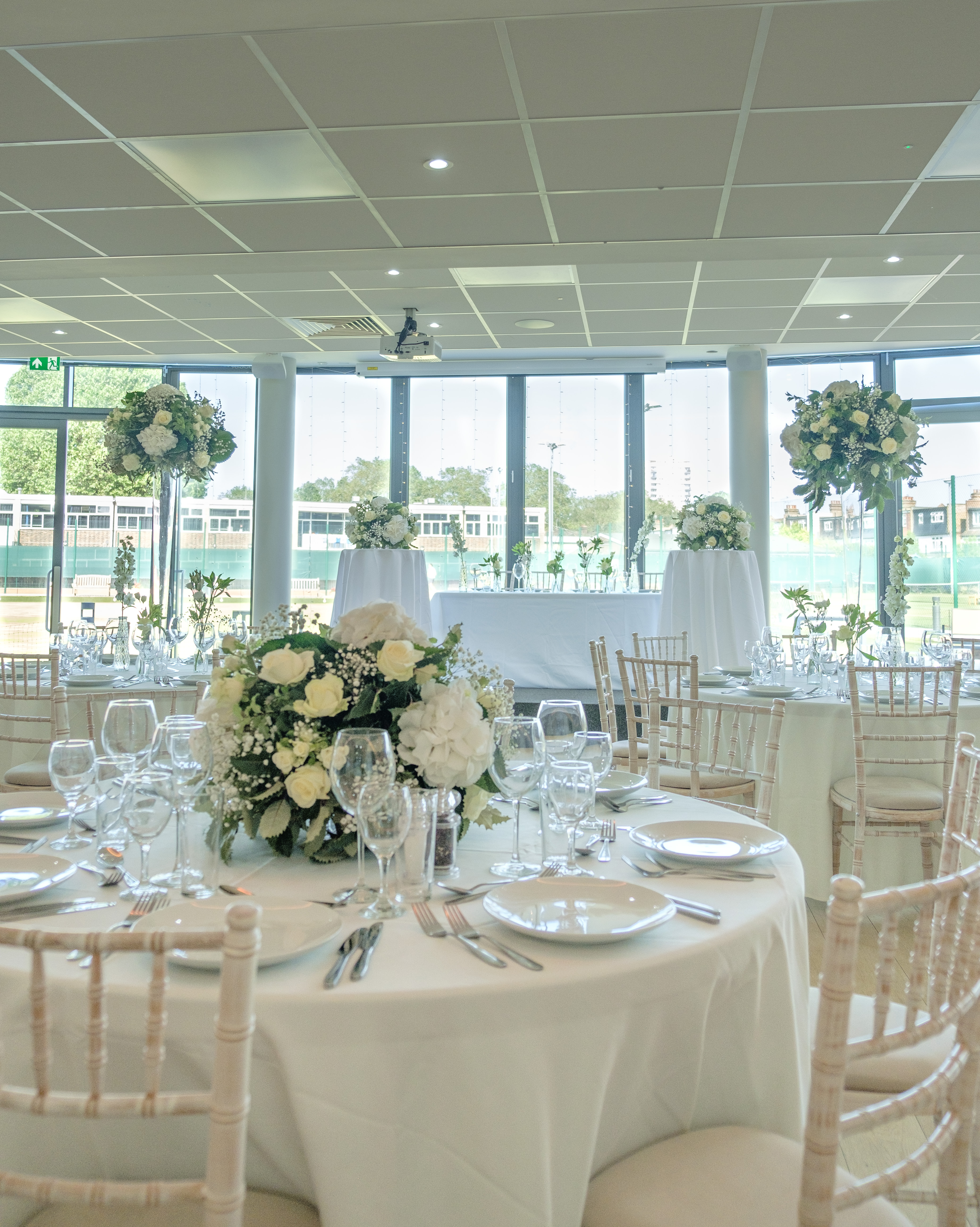 Elegant Oval Room at Parsons Green Club, perfect for weddings and formal events.