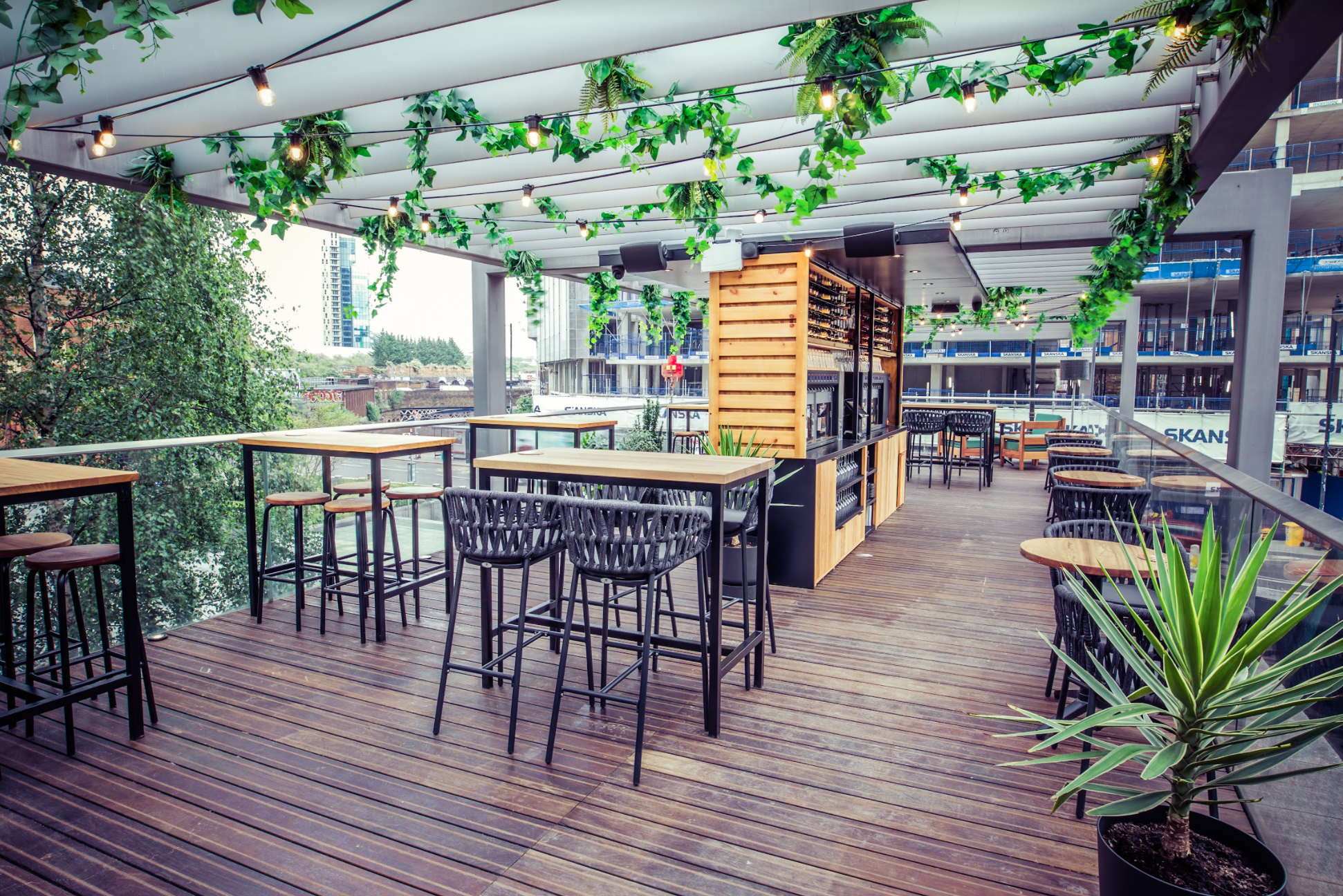 Stylish Roof Terrace in Vagabond Shoreditch for outdoor networking and cocktail events.