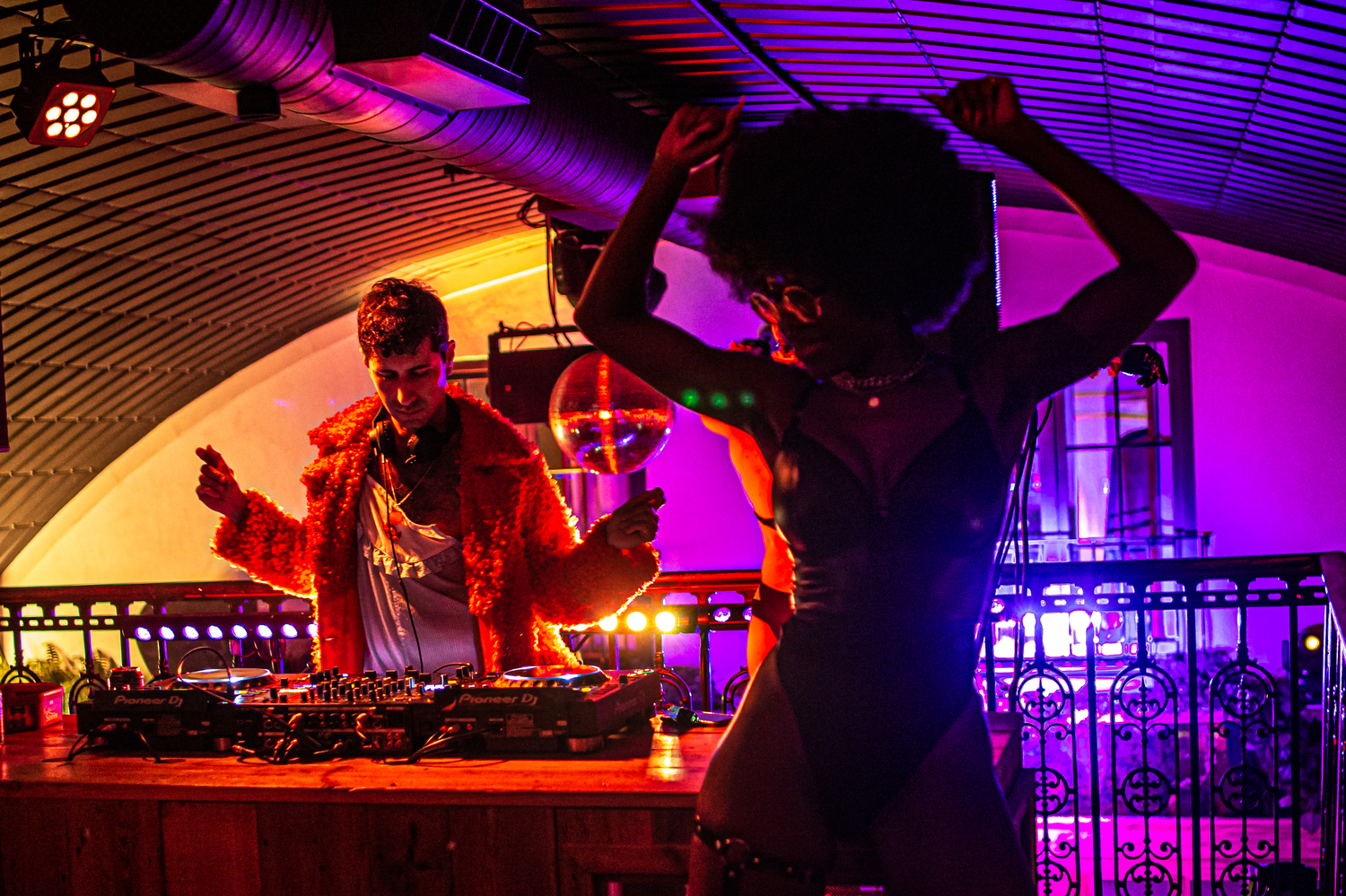 Rae's - Exclusive Hire - 70537598-7951-48c9-95f6-001d91e8ea23.jpg