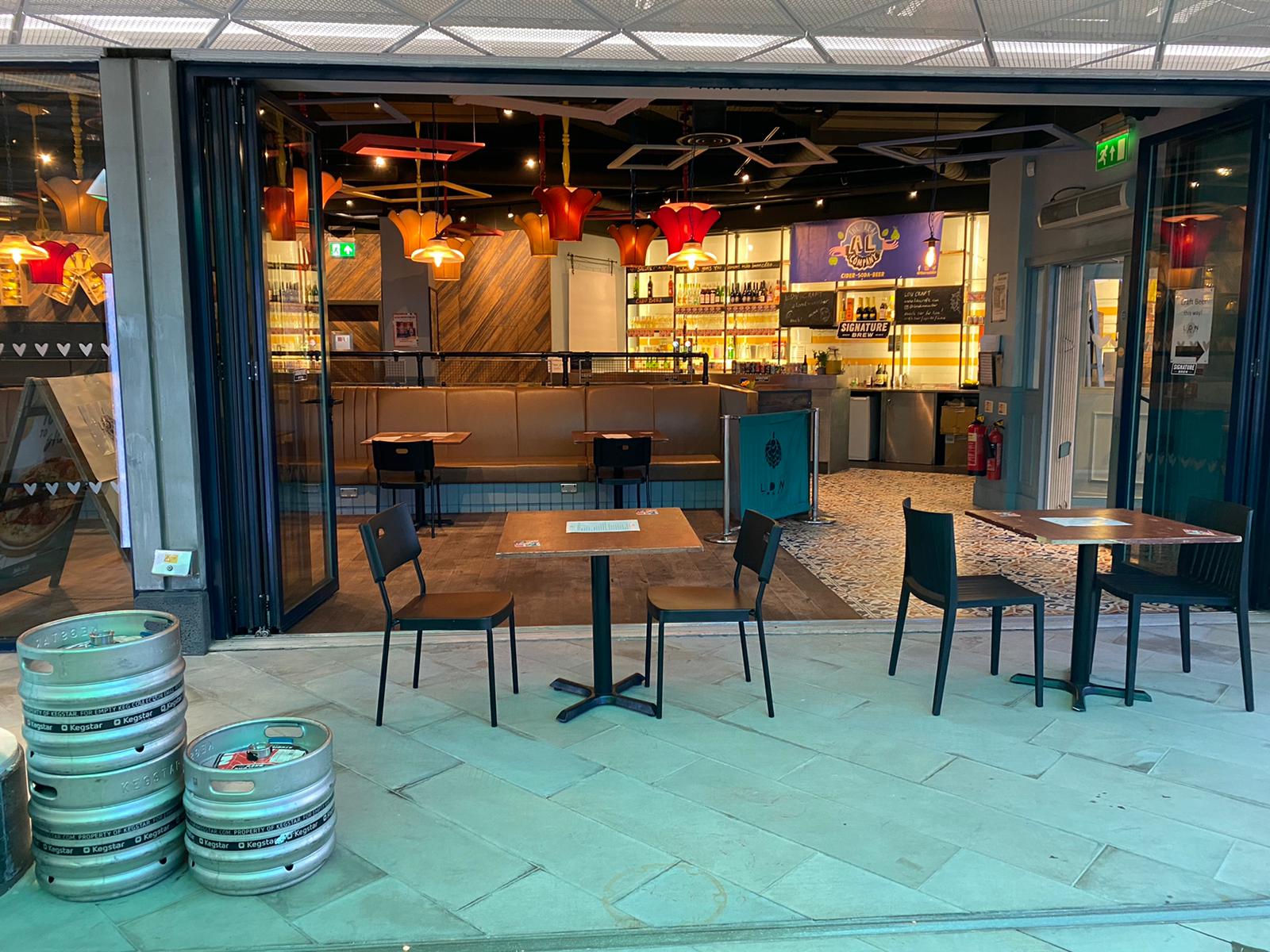 LDN Craft bar - qwoewqln0gv.jpg