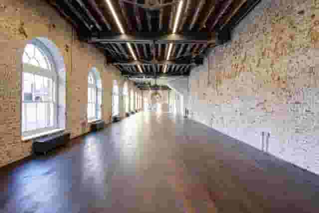 Knight Gallery