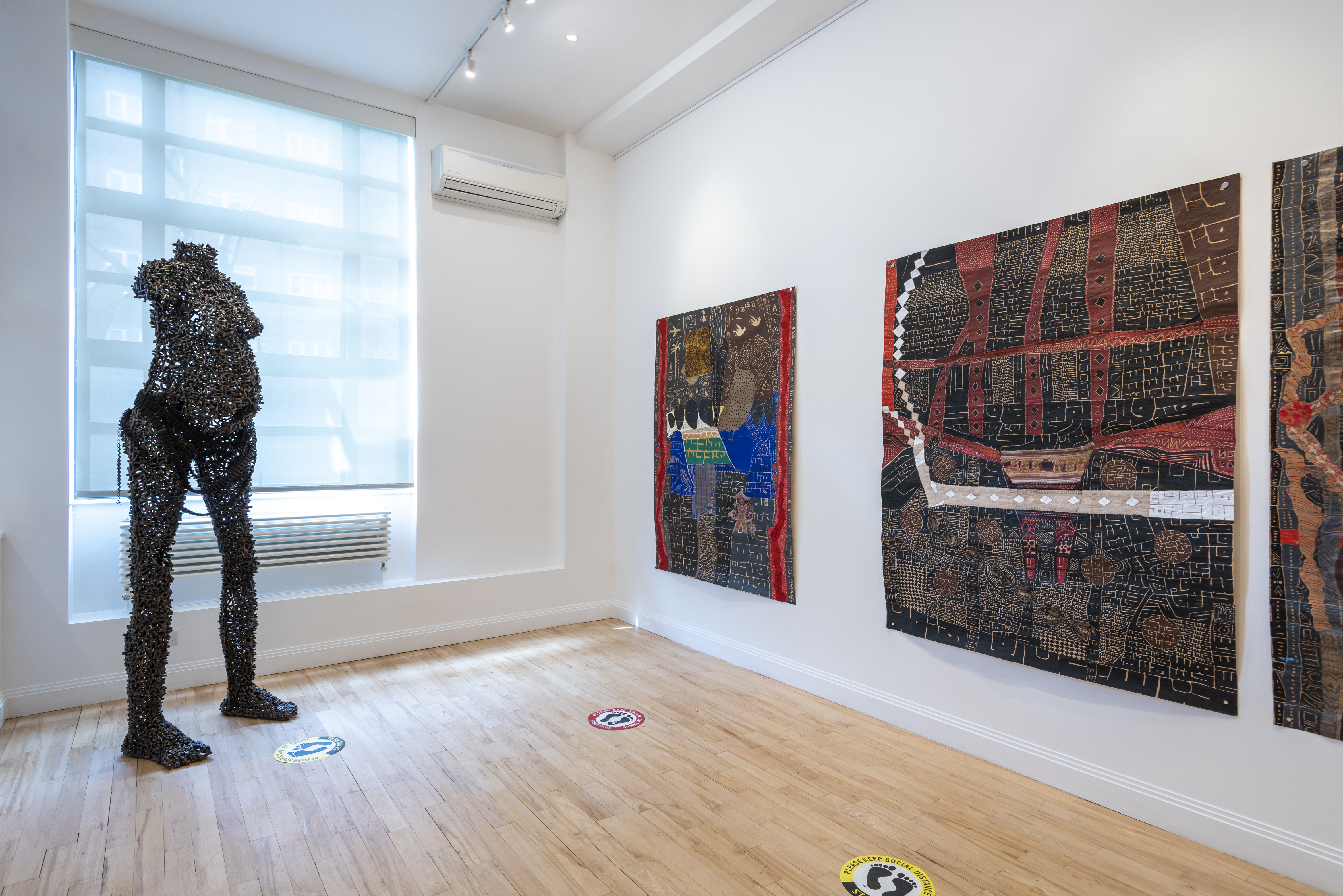 Main Gallery Space - cswgoy4etkl.jpg