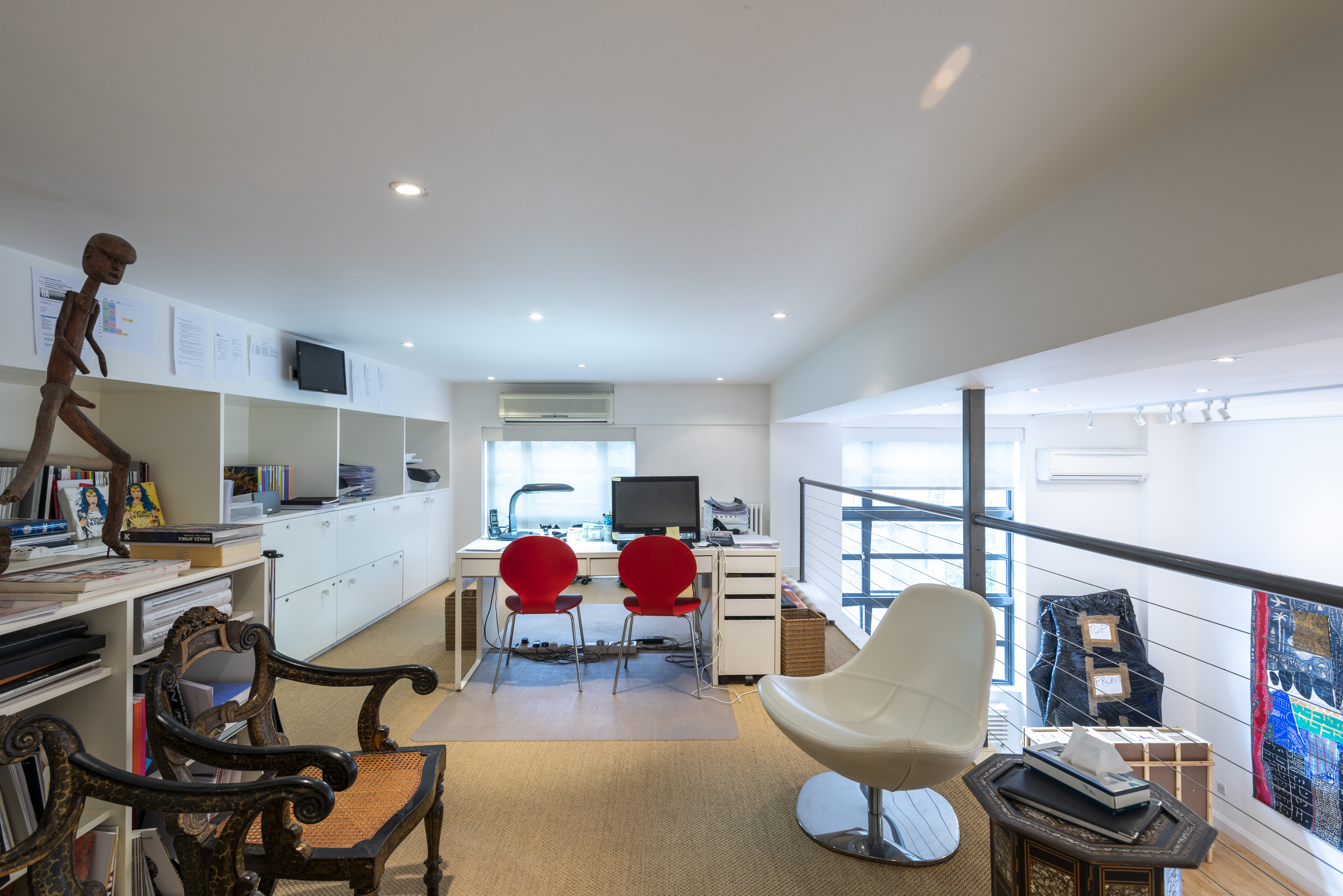 Main Gallery Space - oacnwdft5sr.jpg