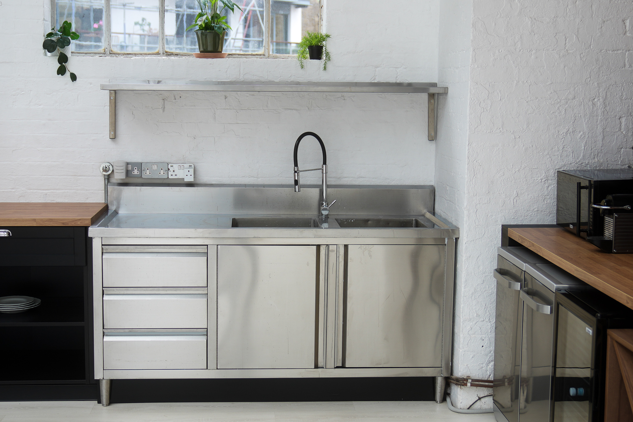 Mello Studios Hackney - 2g4tcj2sfz4.jpg