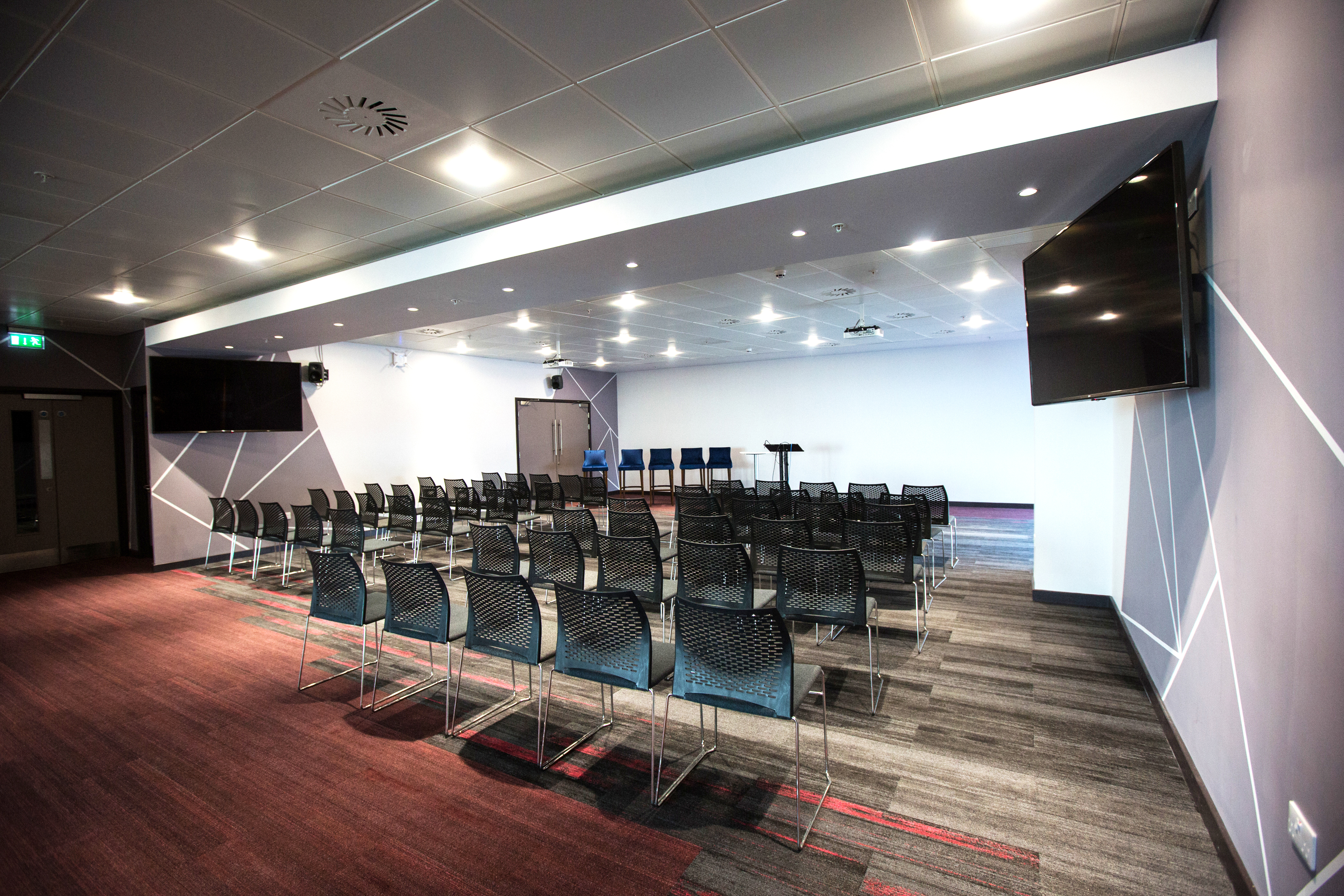 Conference Suite - m2jf4jefxgf.jpeg