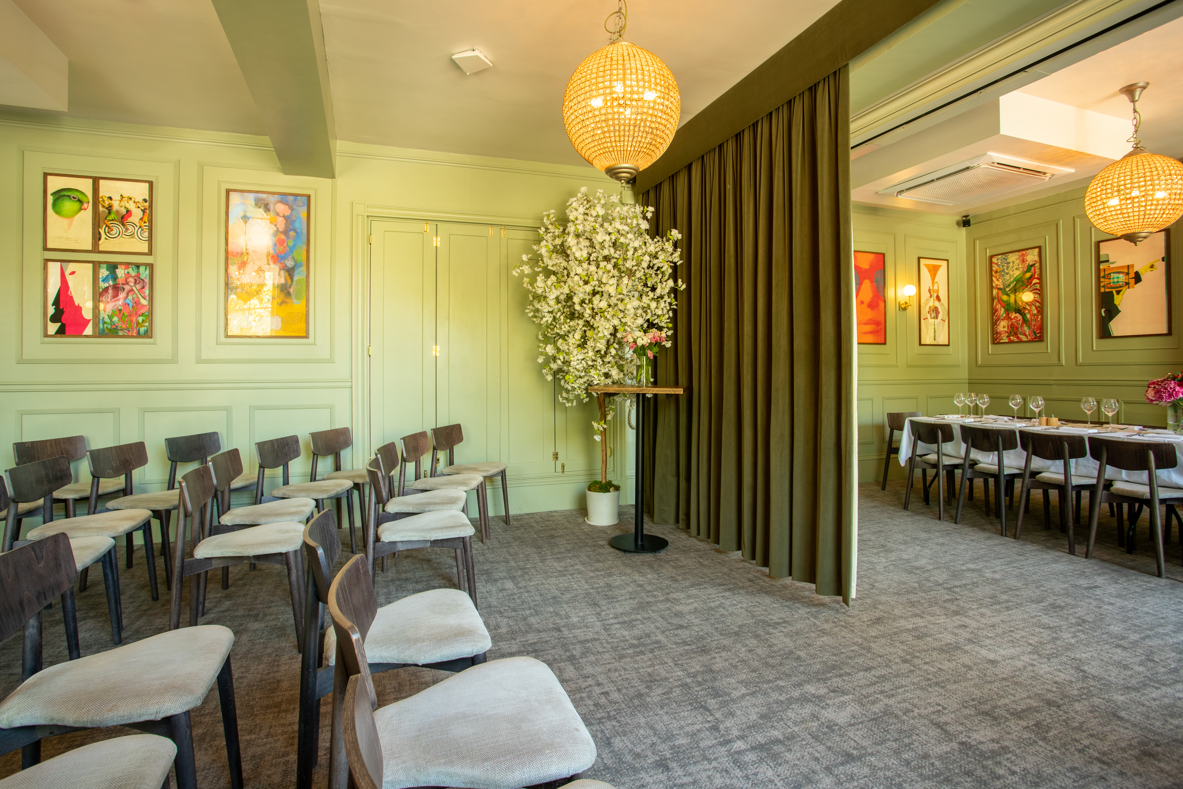 Stylish Richardson Room at Aragon House, perfect for intimate events and workshops.