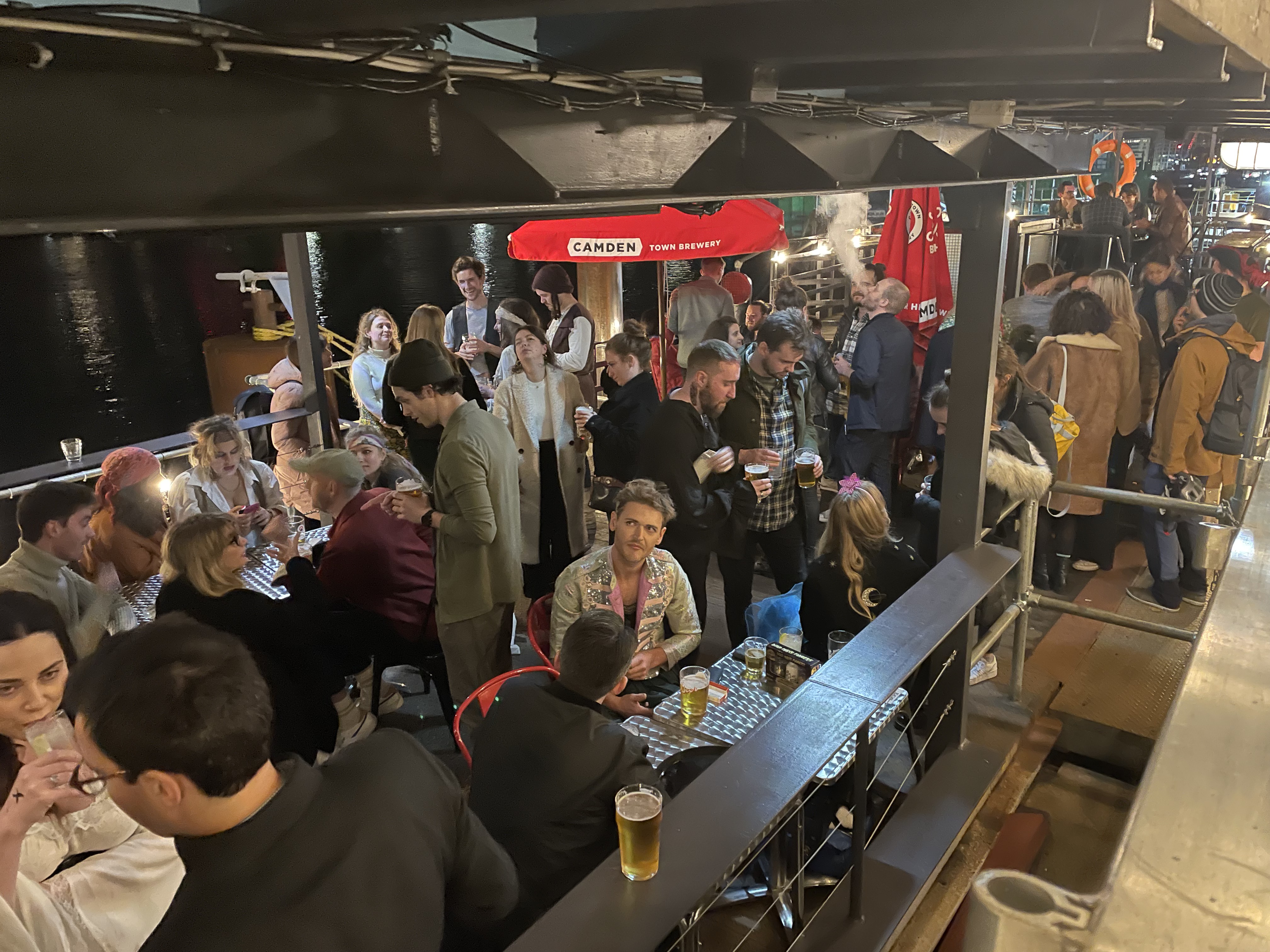 Partially Covered Outdoor Terrace - 1hbnlhz3zzt.jpeg