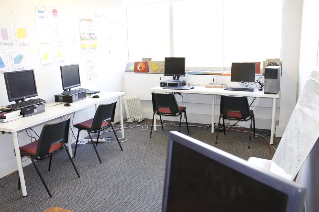 Third Floor, Ujima House - t1w0itzrstw.png