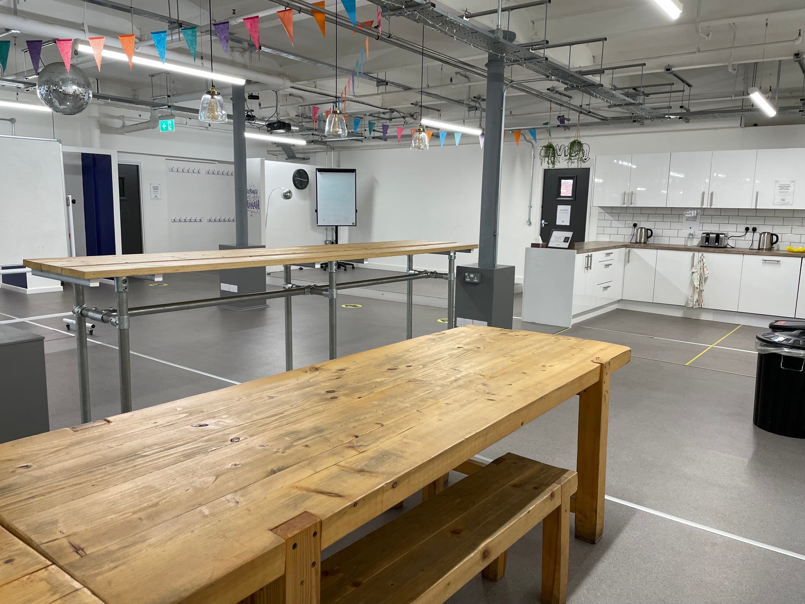 Hyper Island Studio Manchester - cwjenbgcaz1.jpeg