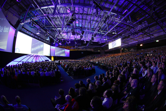 Exhibition Hall - pix1jwmczuj.jpg