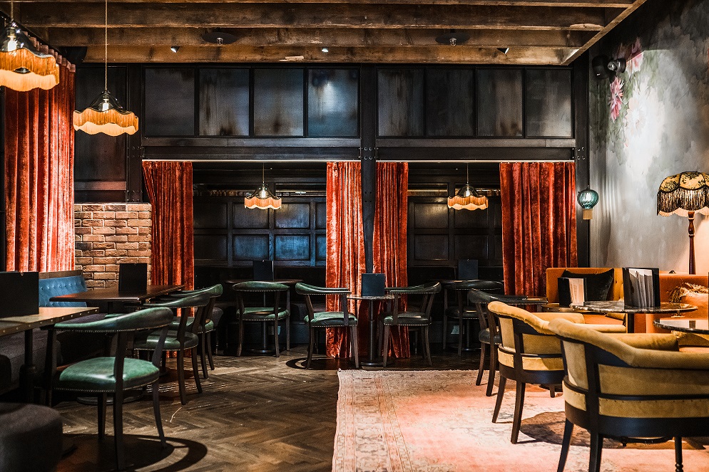 Stylish lounge in East London, ideal for intimate meetings and private events.