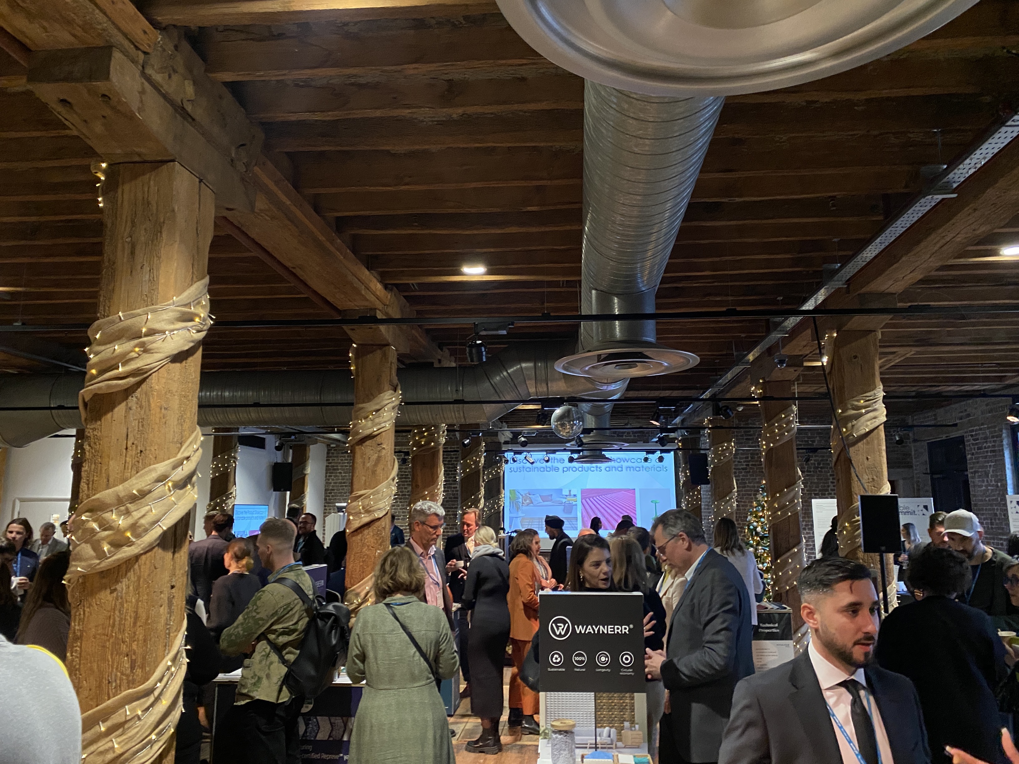 Riverside Room - i5rvnio1ztn.png