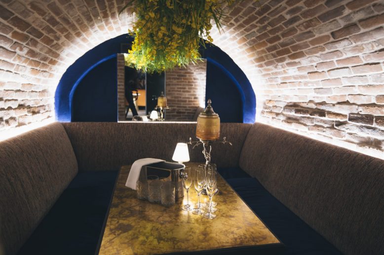 The Living Room - gddxdcgy2qe.jpg