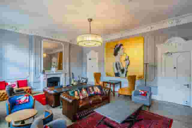The Lounge