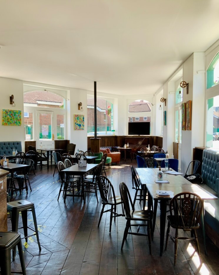 The pub - 2uelzzcen30.jpeg