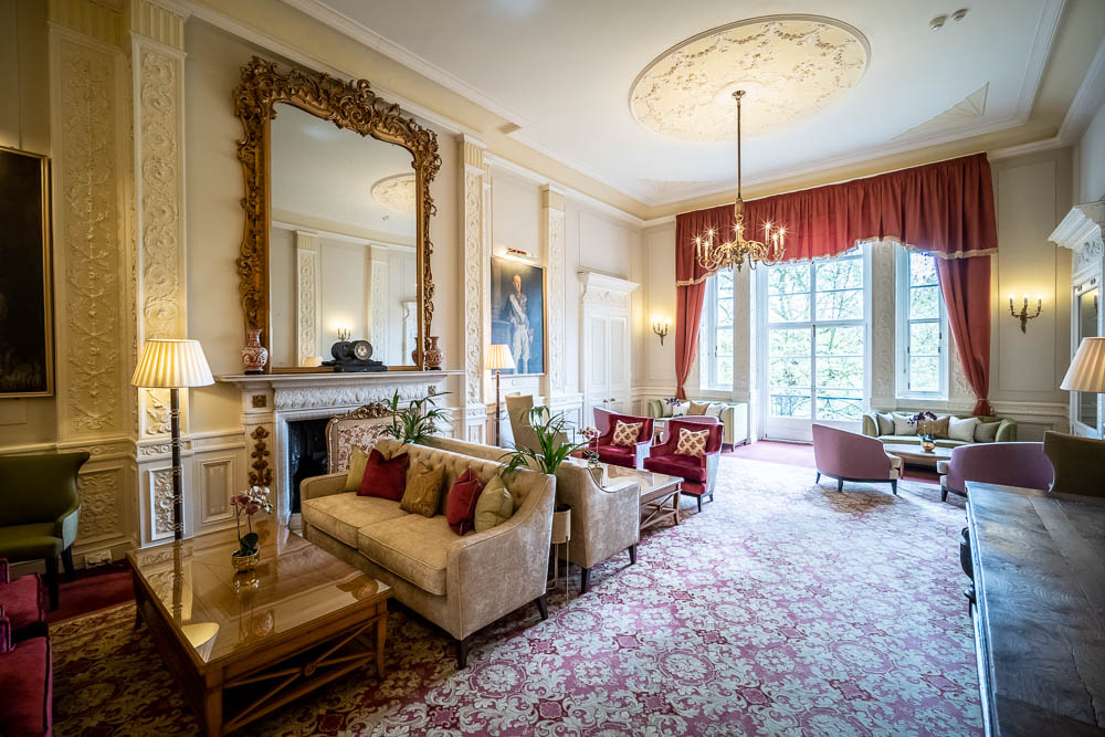 Drawing Room - 1zx3fp3ynik.jpg