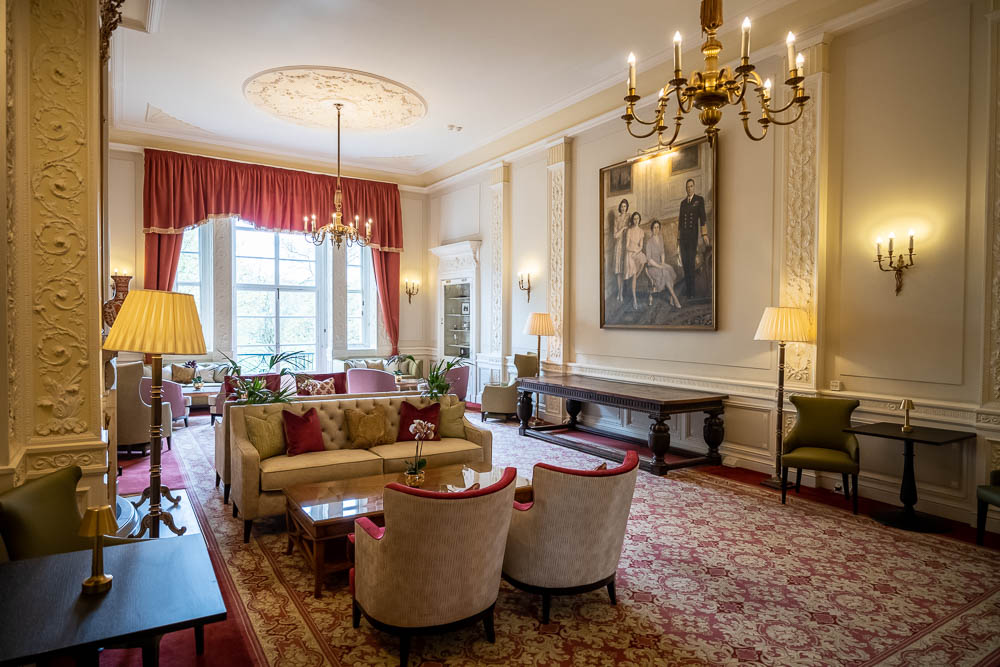 Drawing Room - mq5jbgmkobg.jpg