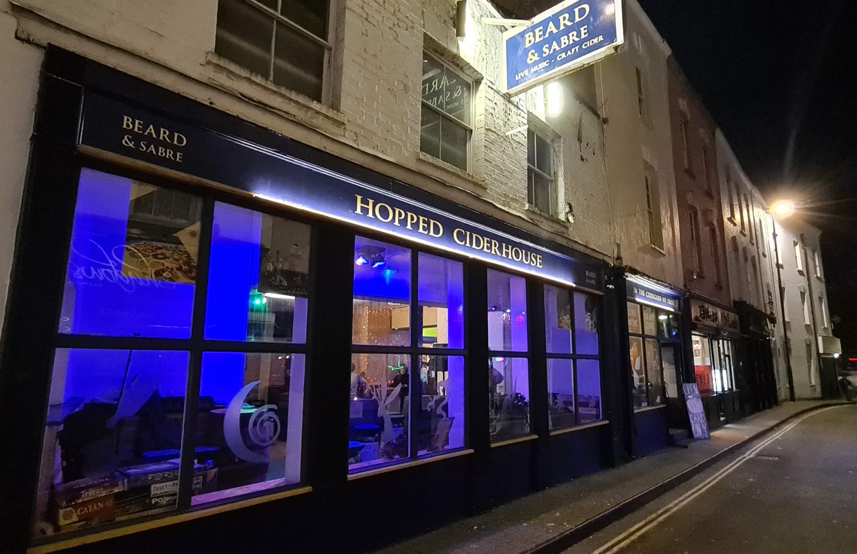 Taphouse - muhksnbx3le.jpeg