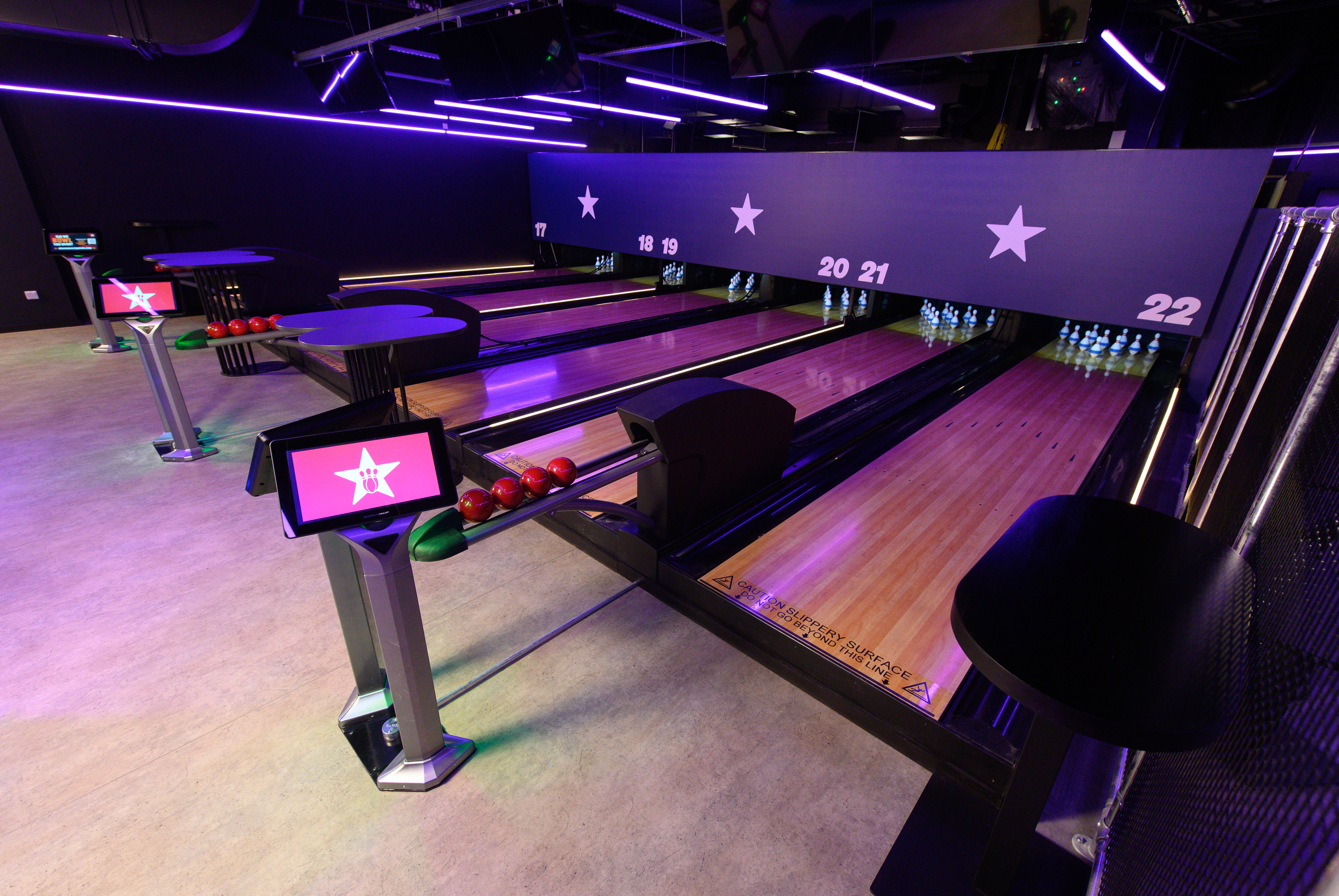 Duckpin Lounge - qqzlvwh4jep.jpg