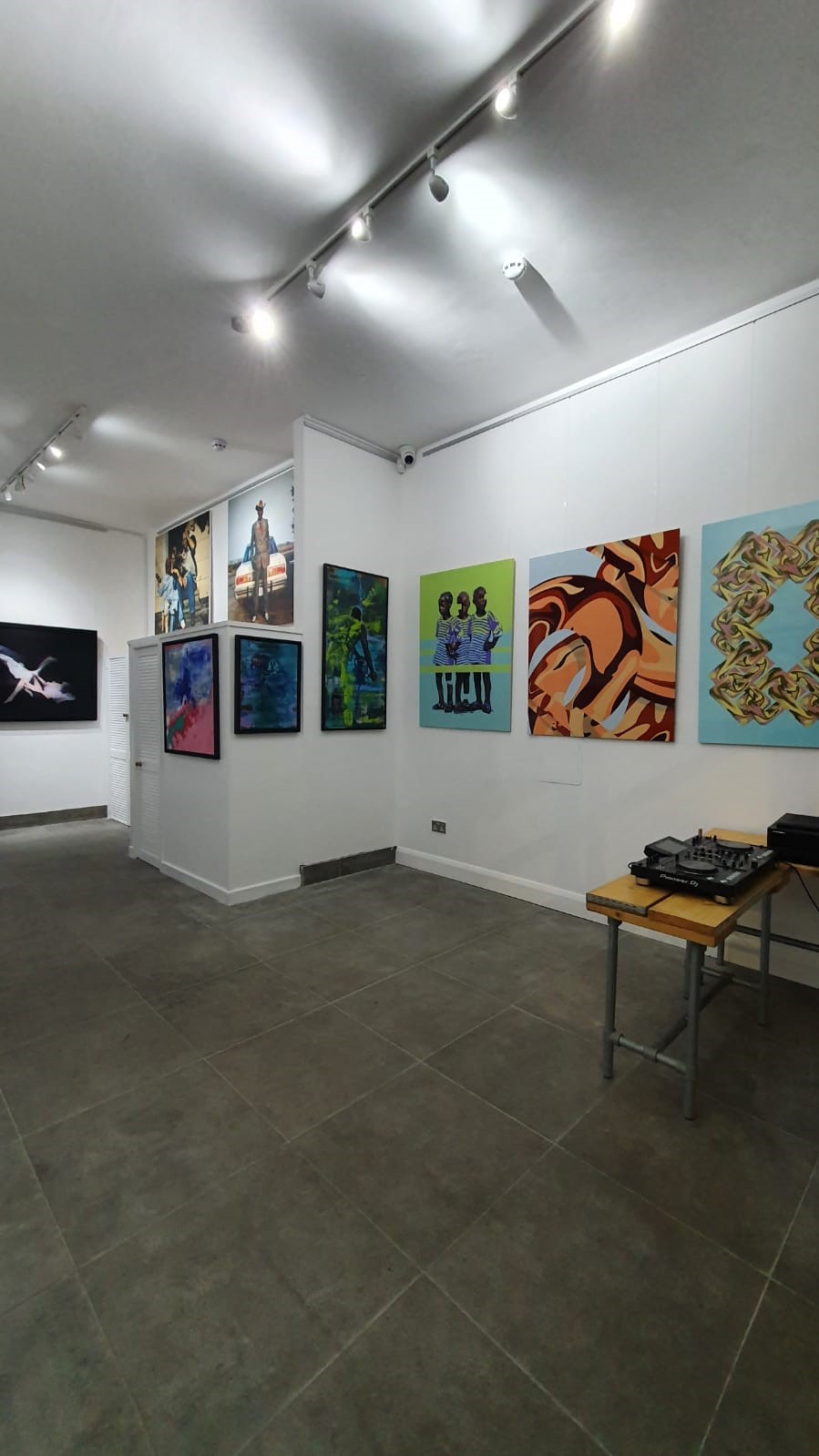 Seven9Three Gallery - eztotoqejjo.jpeg