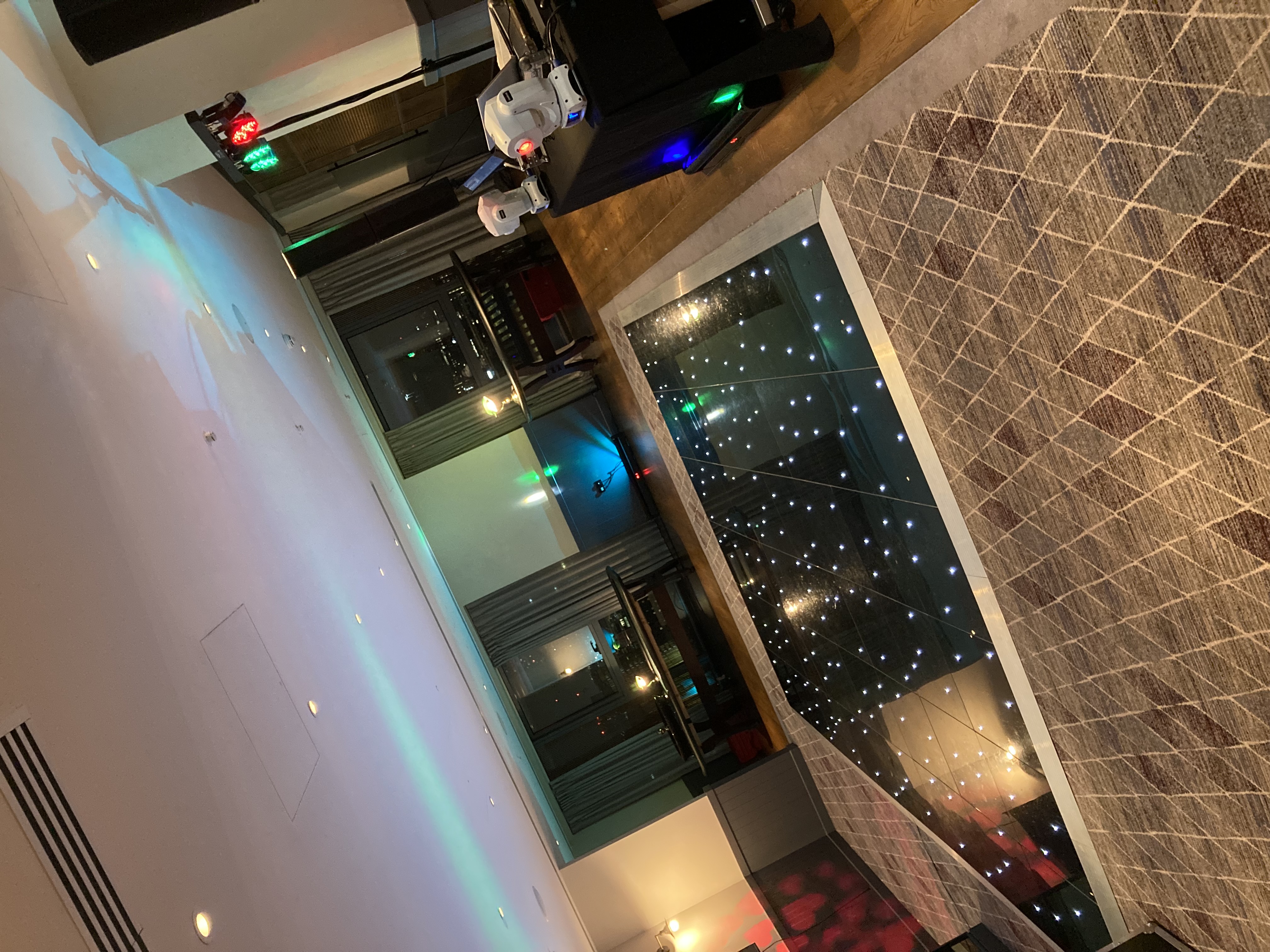 18th Floor Lounge at Hyatt Regency Manchester with illuminated dance floor for events.