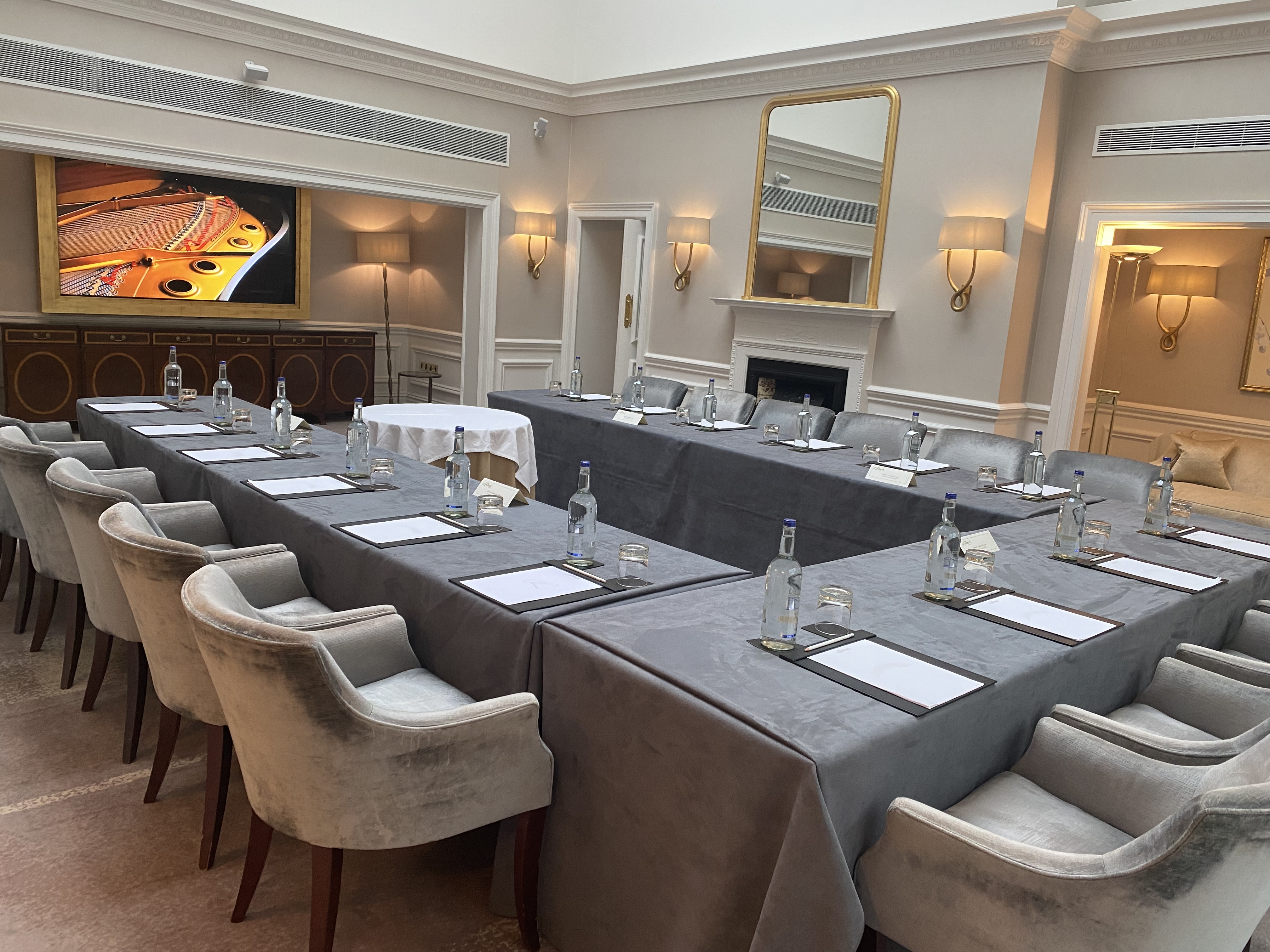 Tower Suite meeting room at The Landmark London, U-shaped layout for professional gatherings.