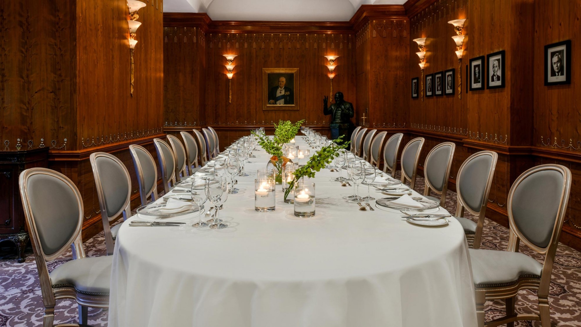 Pinafore Room - 1bkrdv1xkzp.jpeg