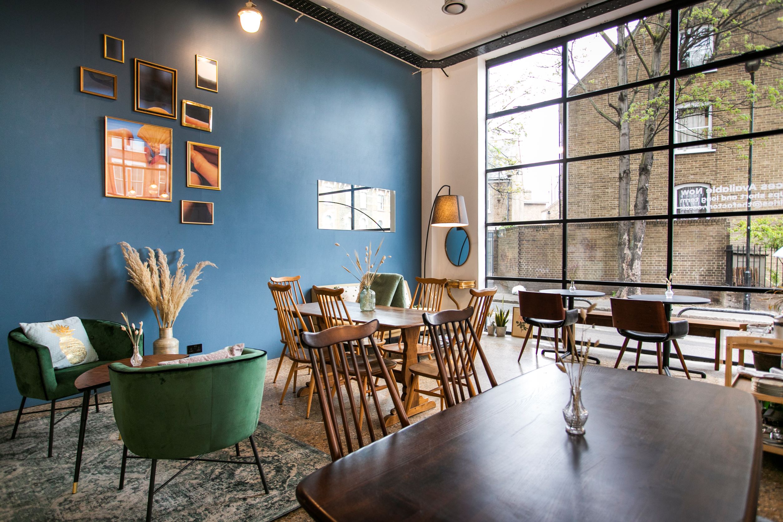 Stylish Ginette French Café with natural light, perfect for workshops and networking events.