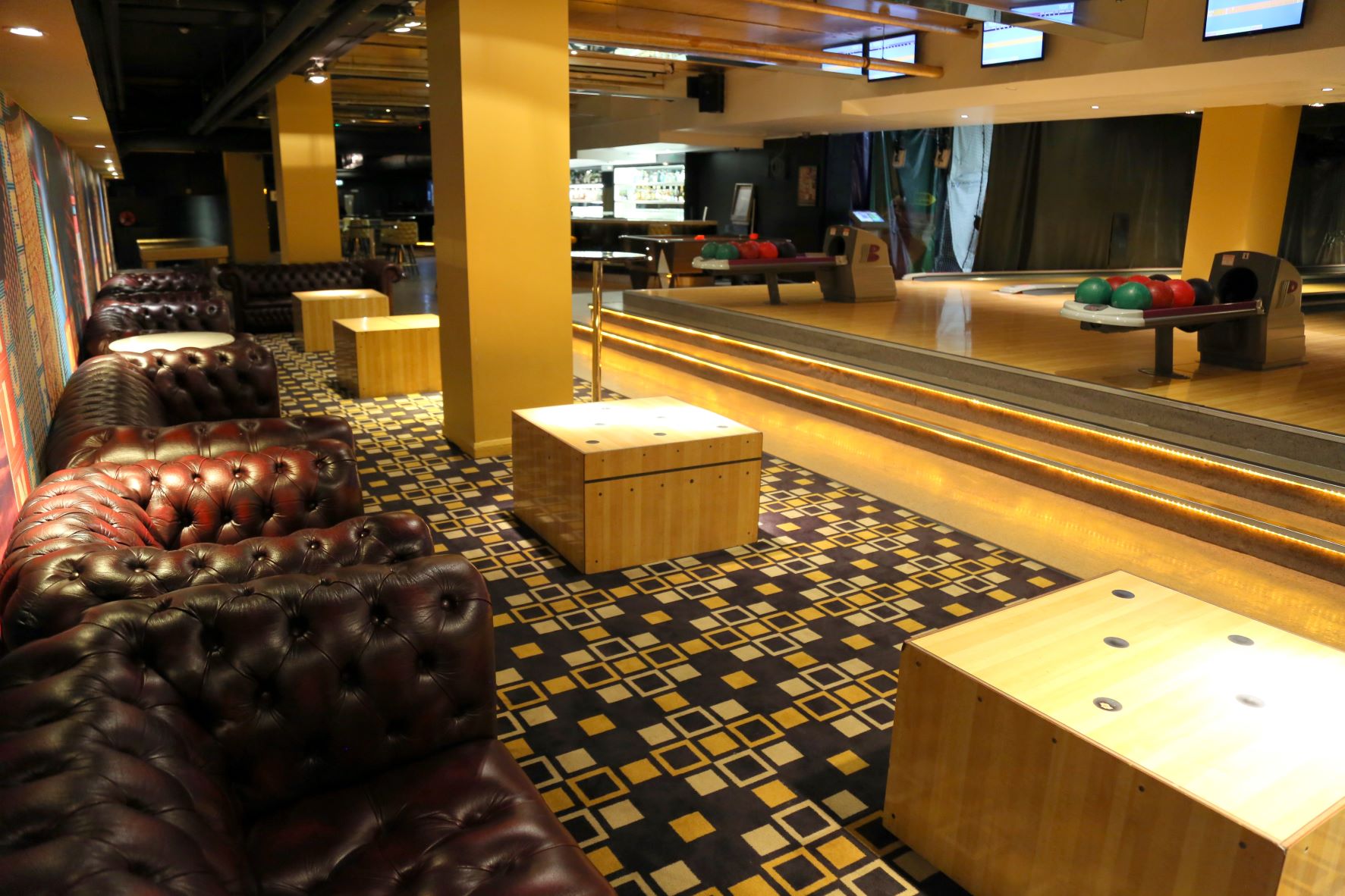 The KingPin Suite - wnsmdhqs2hk.JPG