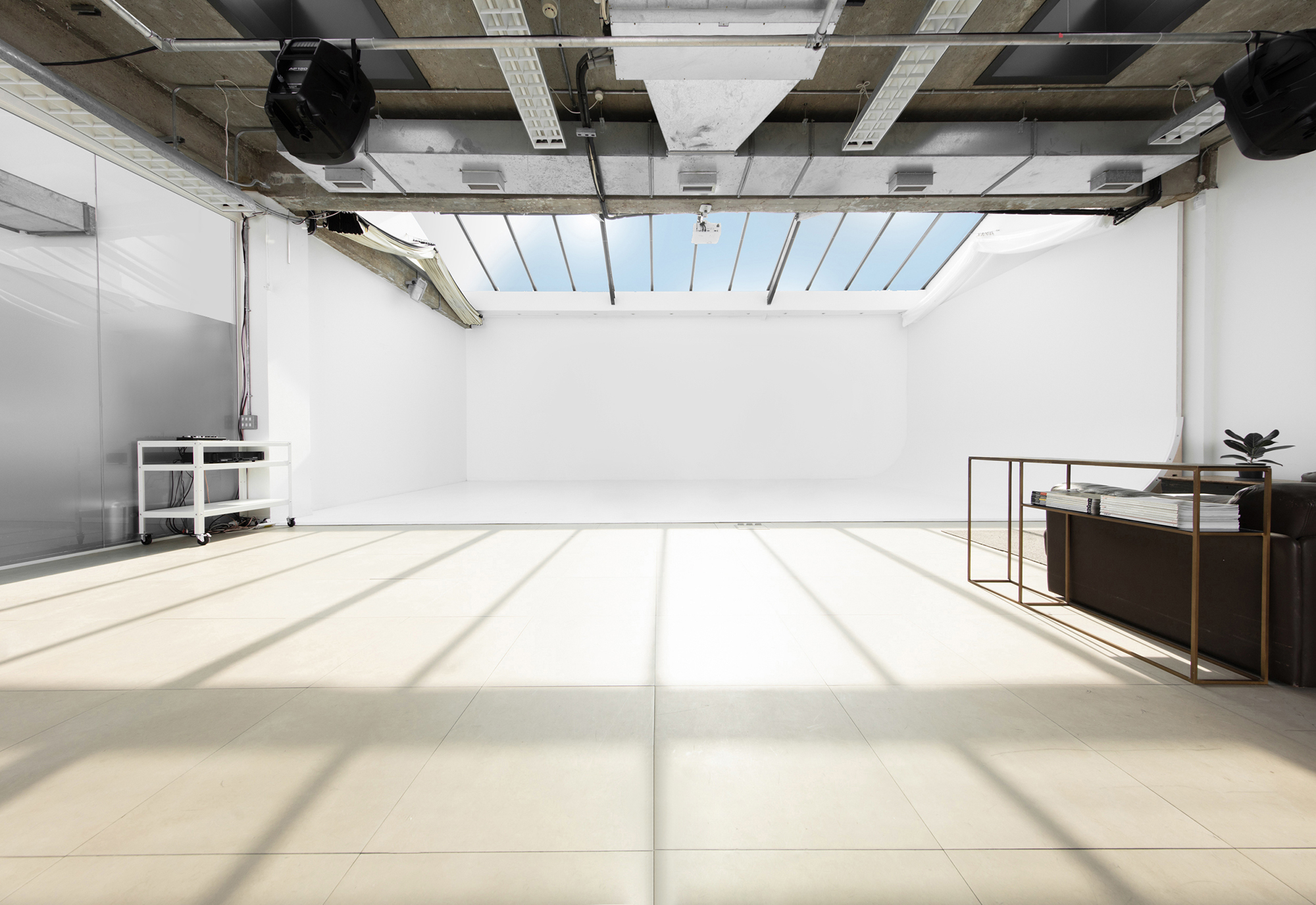  - 4e716bb5-3864-4cd8-a6bf-b7974067ae33.jpg