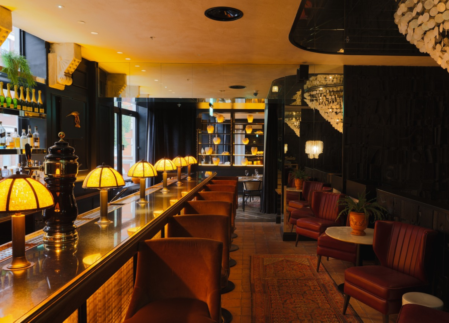 Lounge - fj01i4anrlz.png