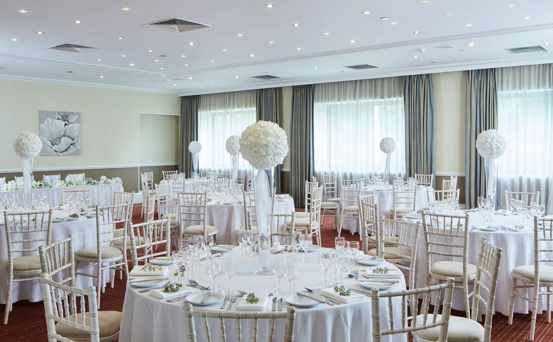 Heritage Suite banquet hall at Portsmouth Marriott, ideal for weddings and events.